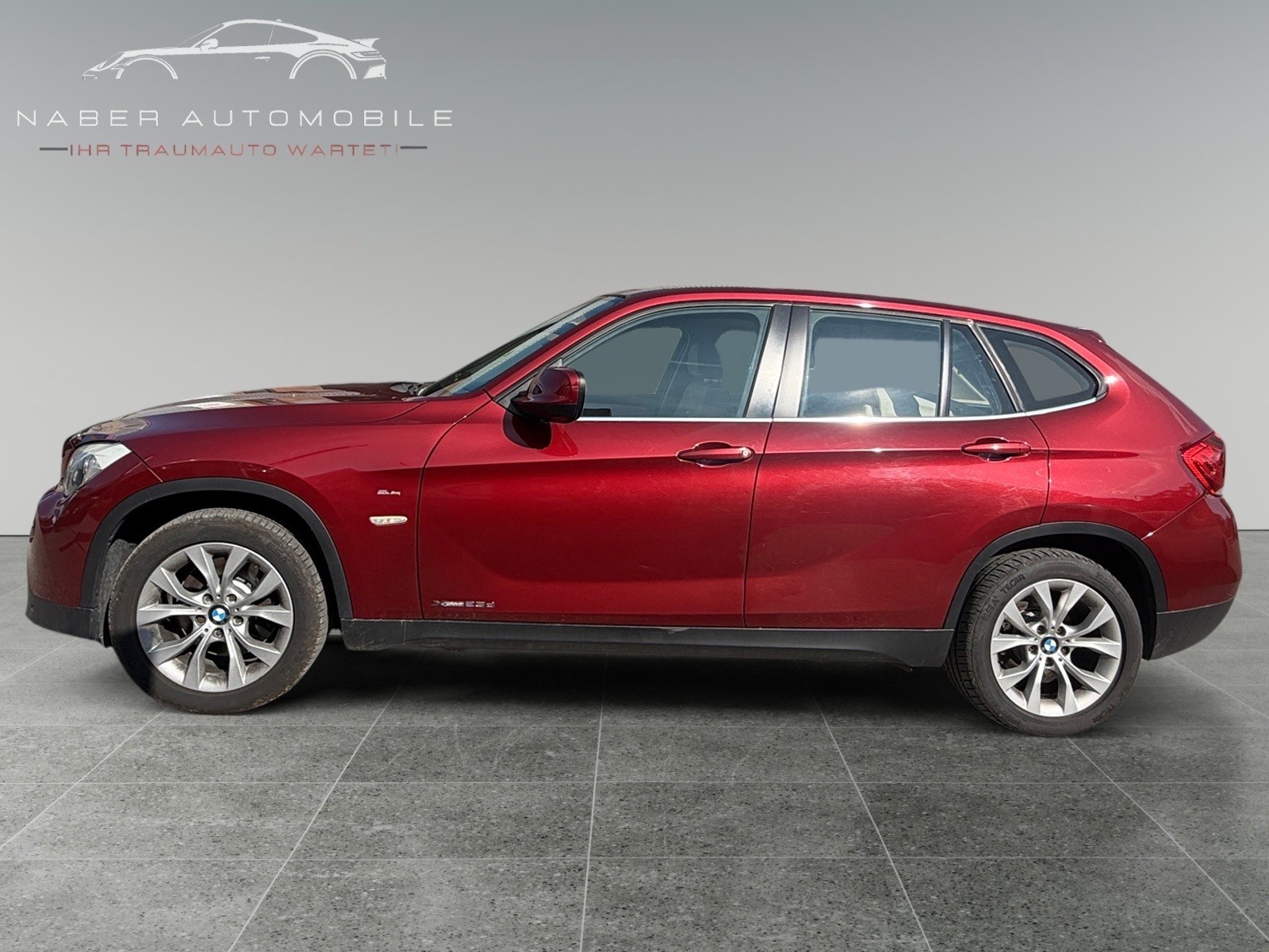 BMW X1 xDrive 23d Steptronic*FRISCH SERVICE*AB MFK* AHK*-image-1
