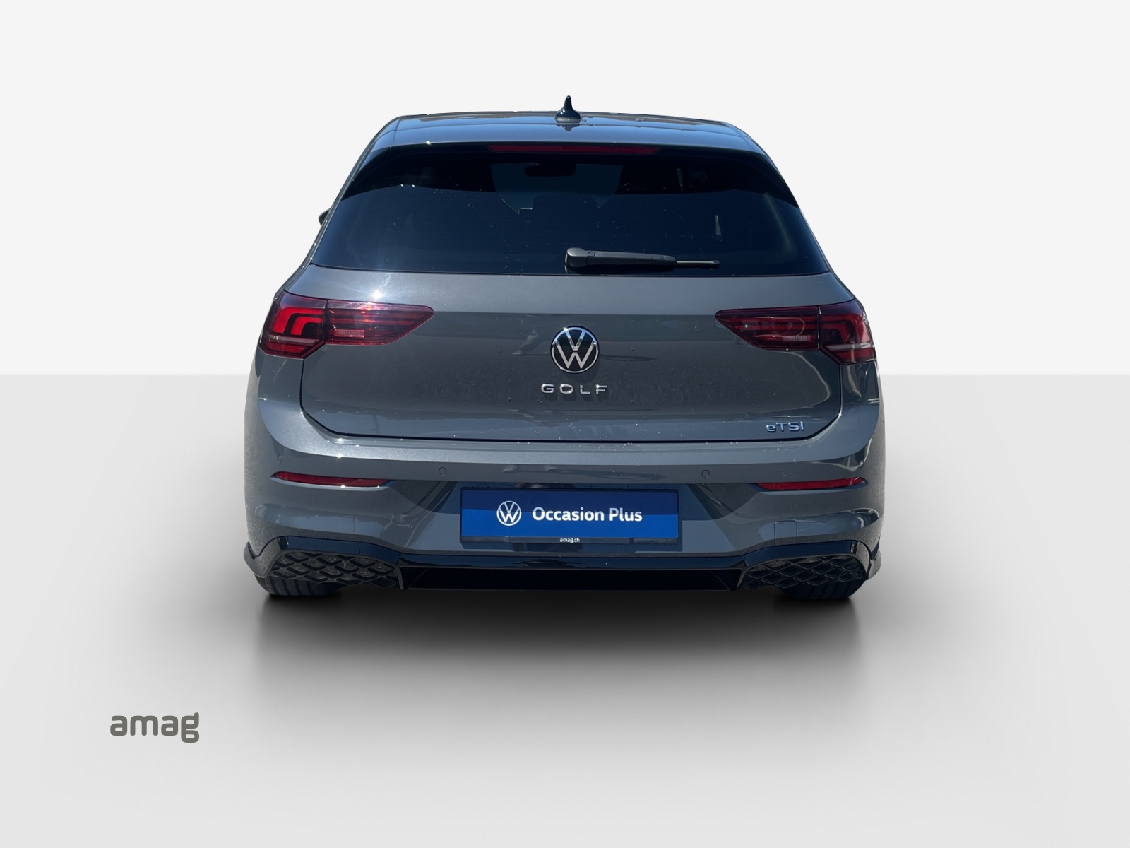 VW Golf 1.5 e TSI mHEV R-Line DSG-image-3