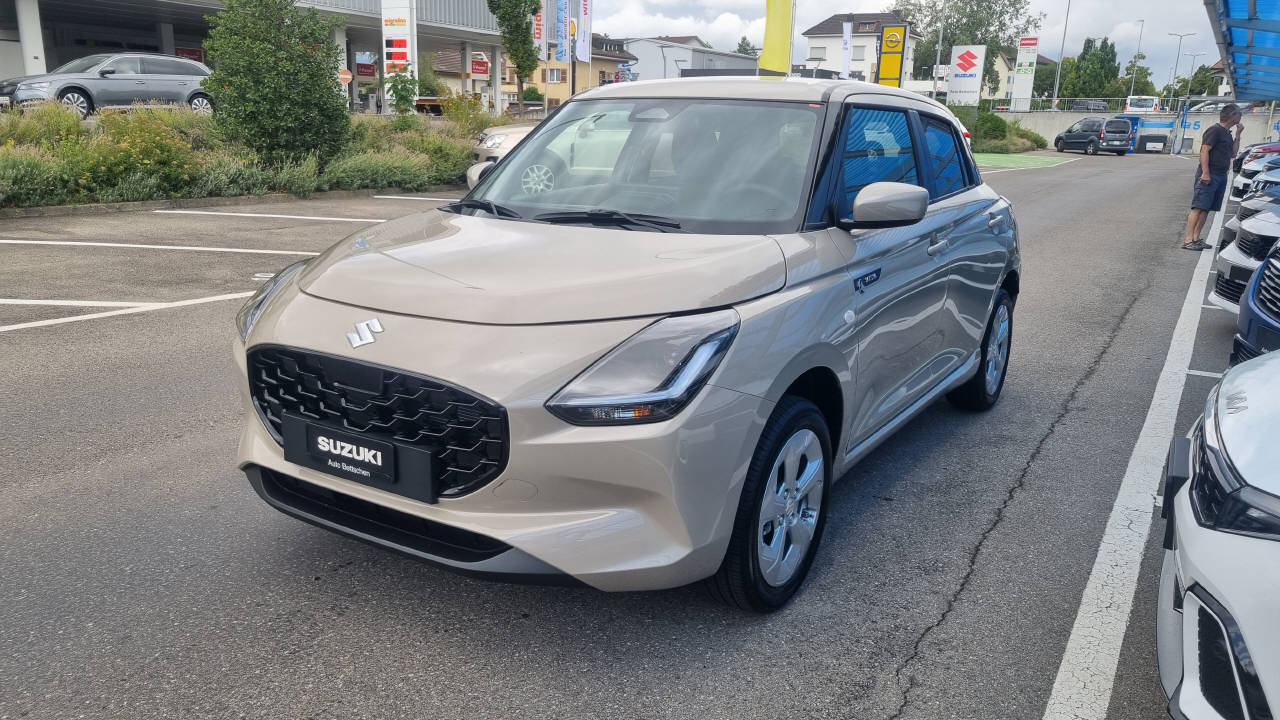 SUZUKI Swift 1.2 Sakura Hybrid 4x4-image-2