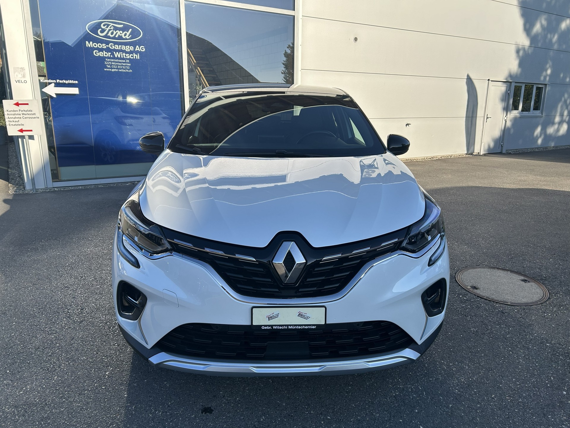 RENAULT Captur 1.6 E-Tech Edition1 DHT-image-1