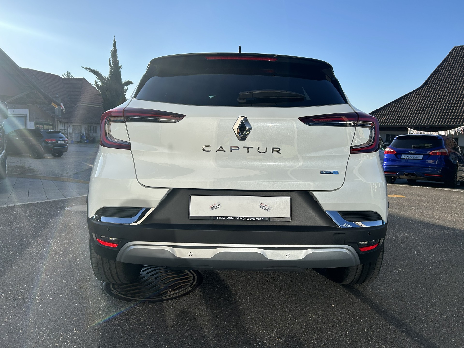 RENAULT Captur 1.6 E-Tech Edition1 DHT-image-2