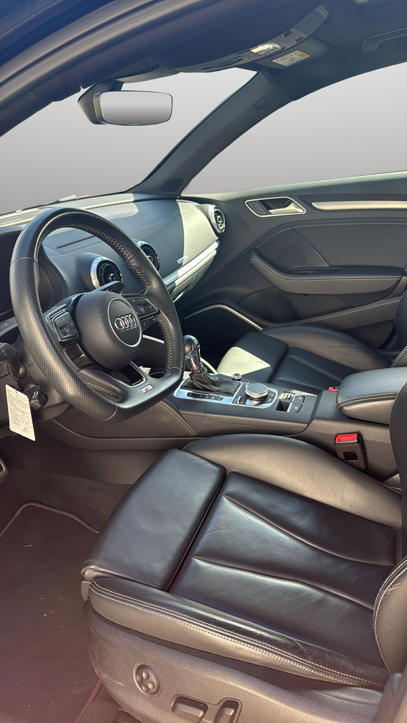 AUDI S3 Sportback 2.0 TFSI quattro S-tronic-image-3