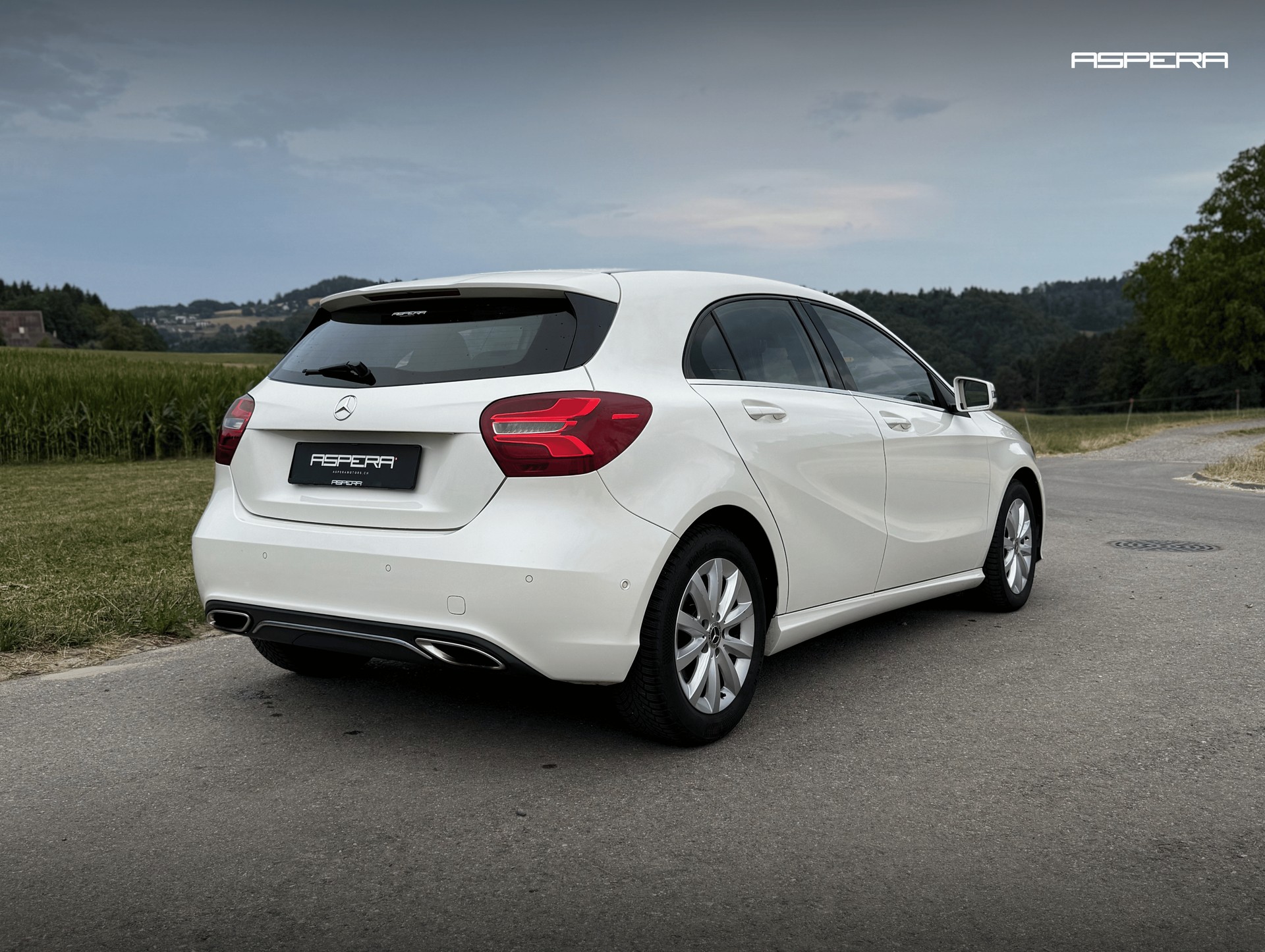 MERCEDES-BENZ A 180 Urban ** Ab MFK und Service **-image-5
