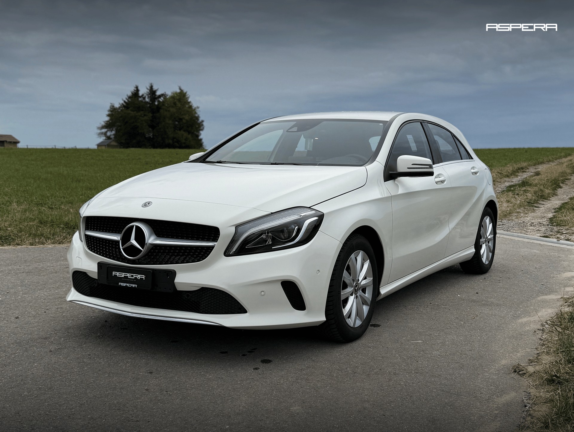 MERCEDES-BENZ A 180 Urban ** Ab MFK und Service **-image-2
