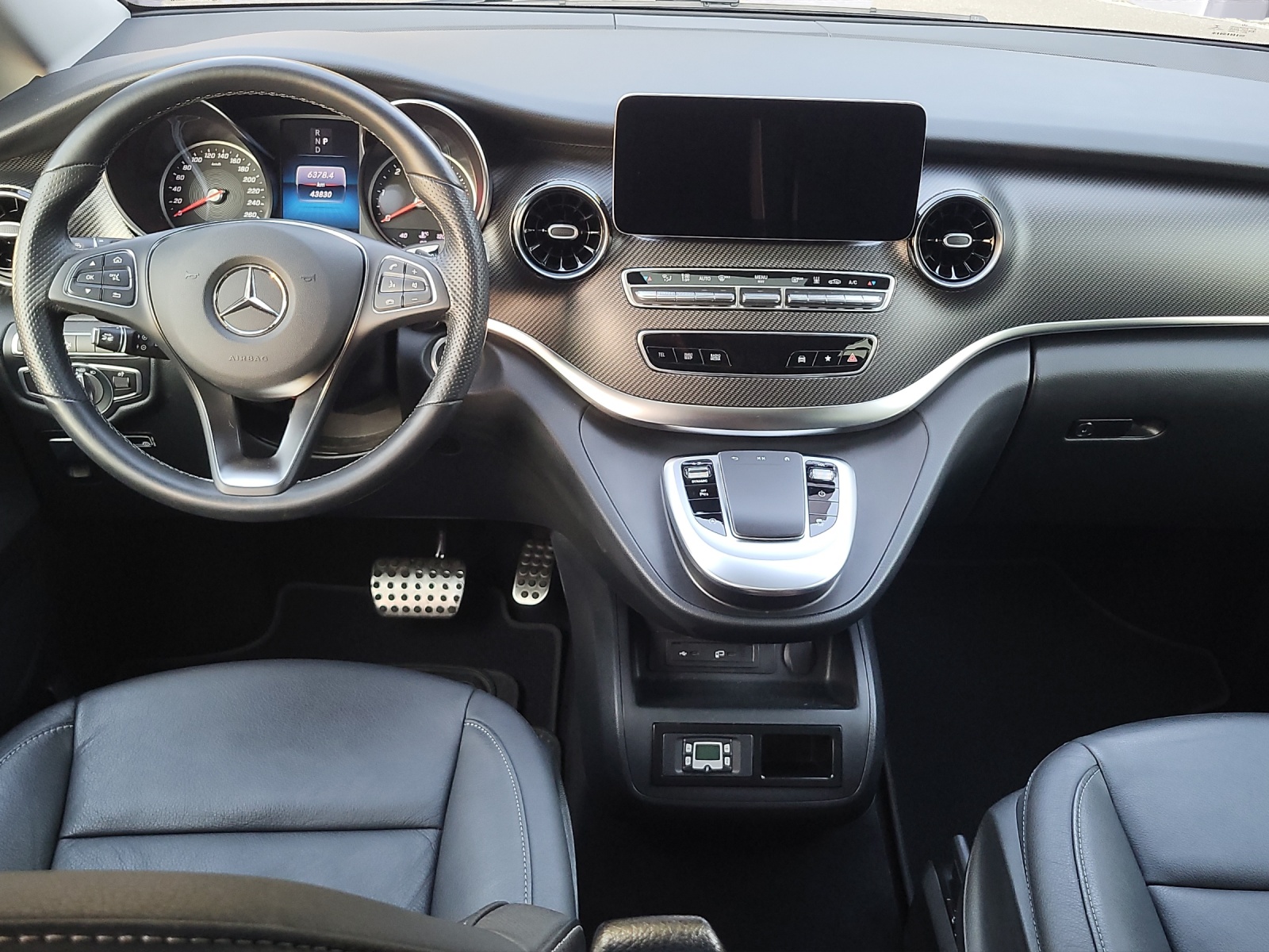 MERCEDES-BENZ Marco Polo 300 d Horizon-image-13