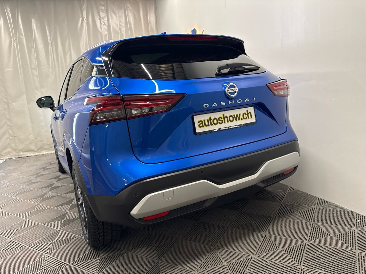 NISSAN Qashqai 1.3 DIG-T MHEV Tekna Xtronic-image-15