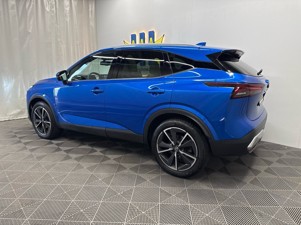 NISSAN Qashqai 1.3 DIG-T MHEV Tekna Xtronic-image-1