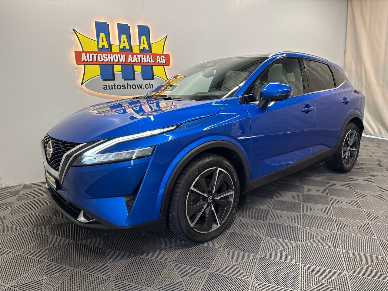 NISSAN Qashqai 1.3 DIG-T MHEV Tekna Xtronic-image-0