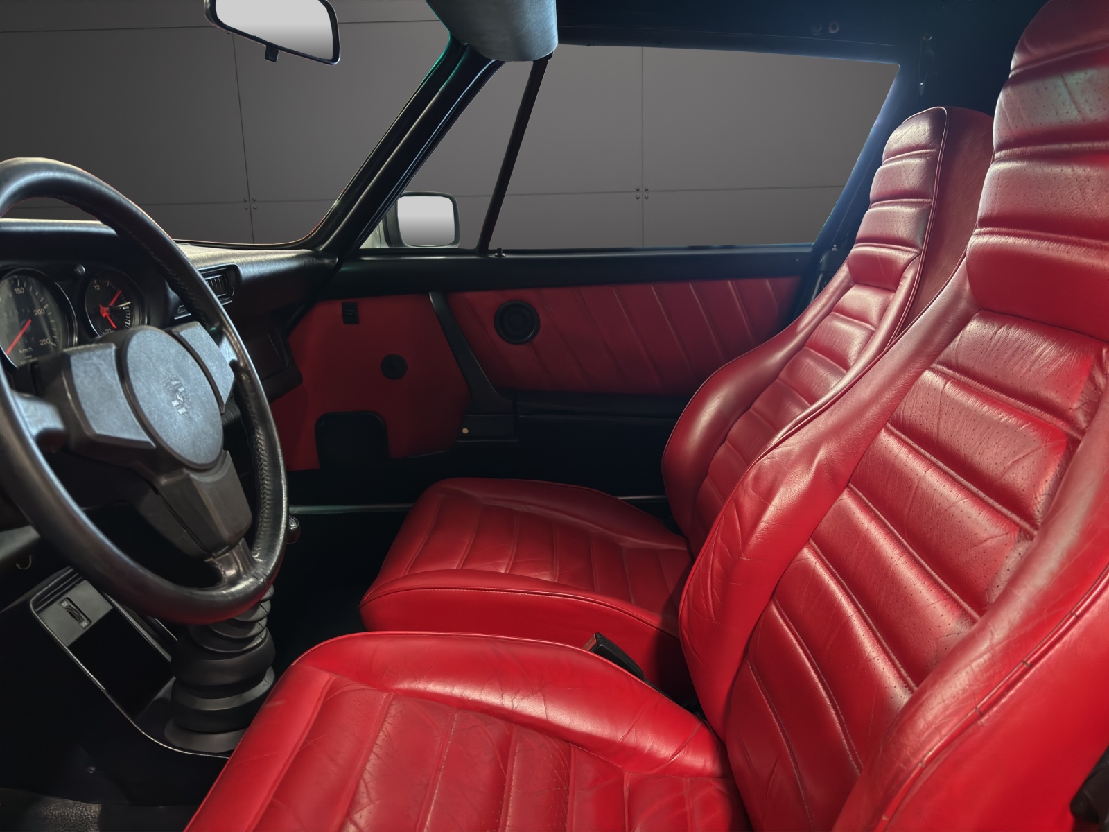 PORSCHE 911 SC Cabrio-image-2