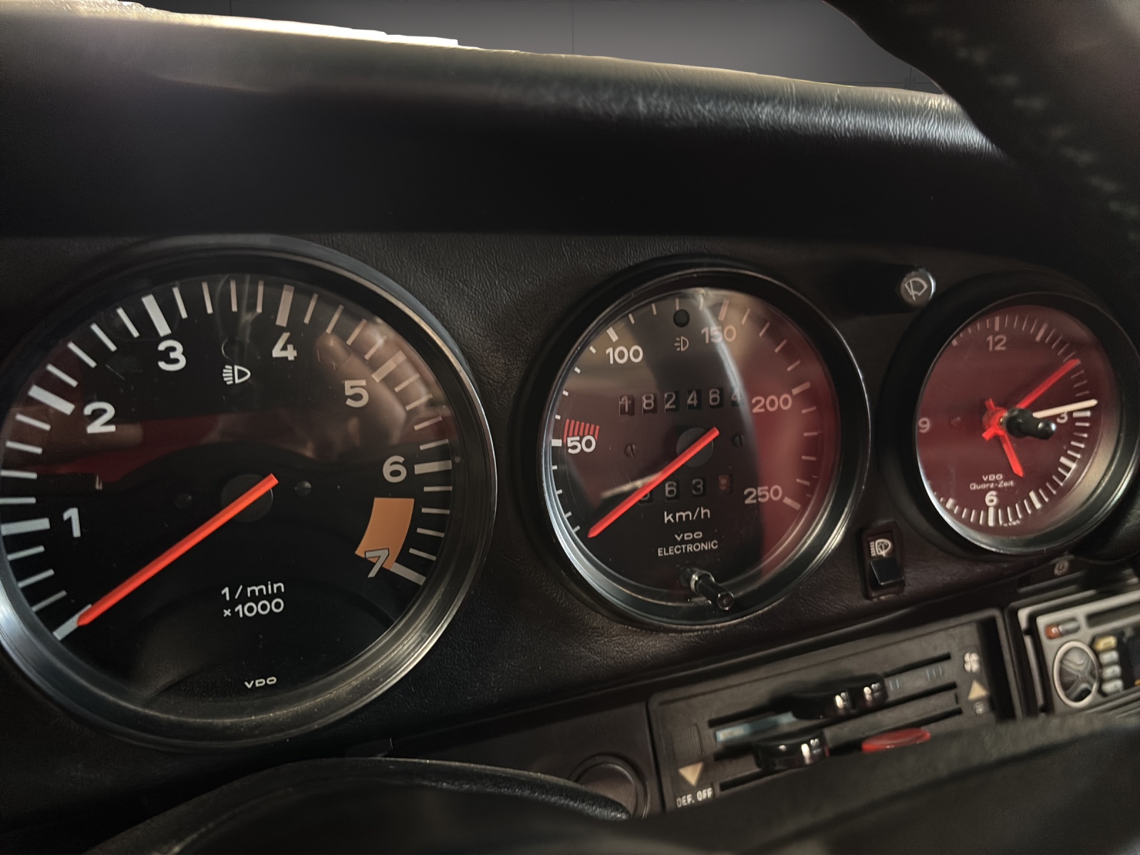 PORSCHE 911 SC Cabrio-image-7