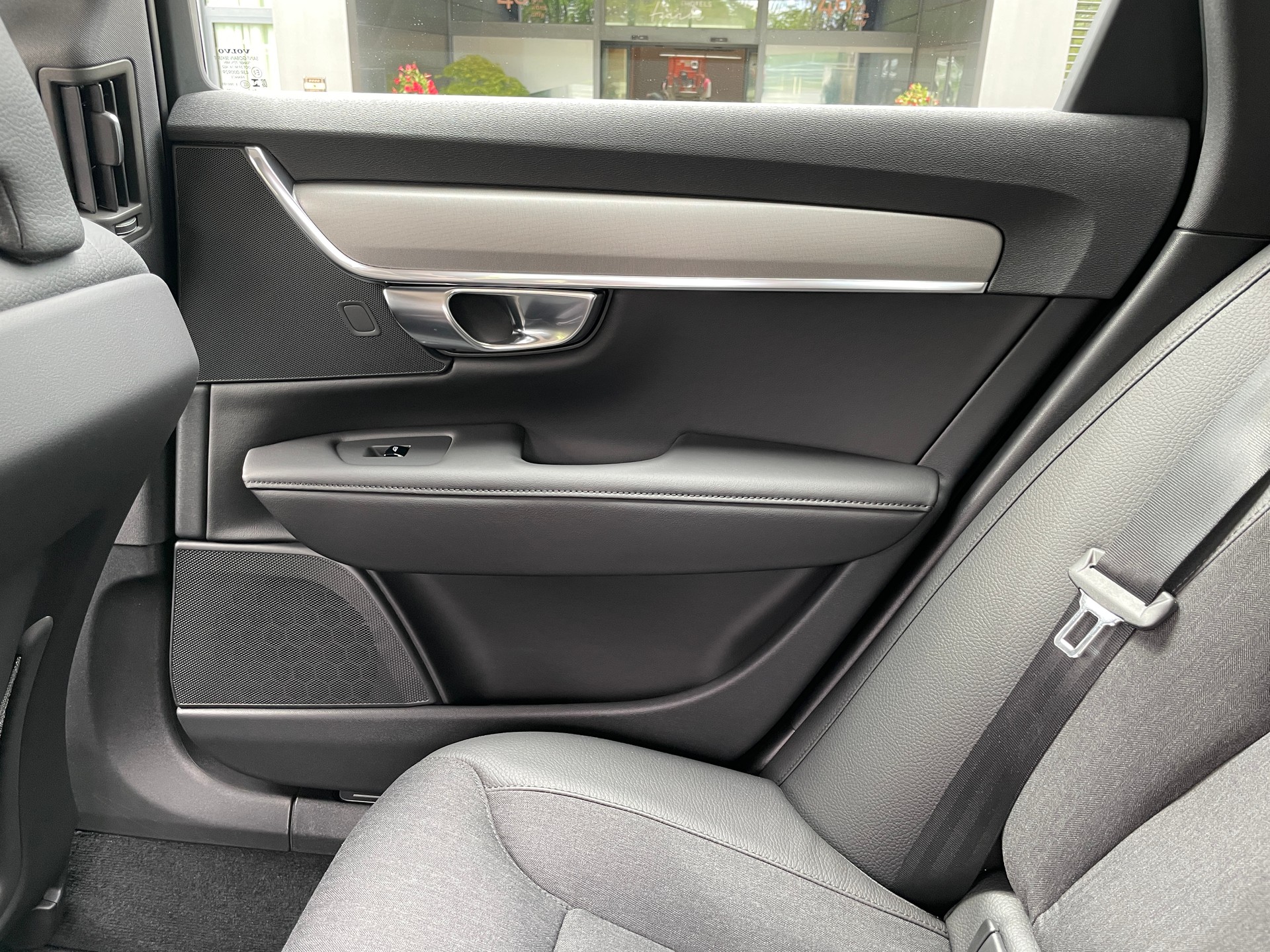 VOLVO V90 T6 eAWD Plug in Hybrid Core Geartronic-image-16