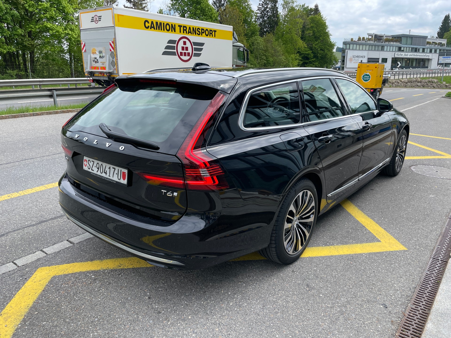 VOLVO V90 T6 eAWD Plug in Hybrid Core Geartronic-image-4