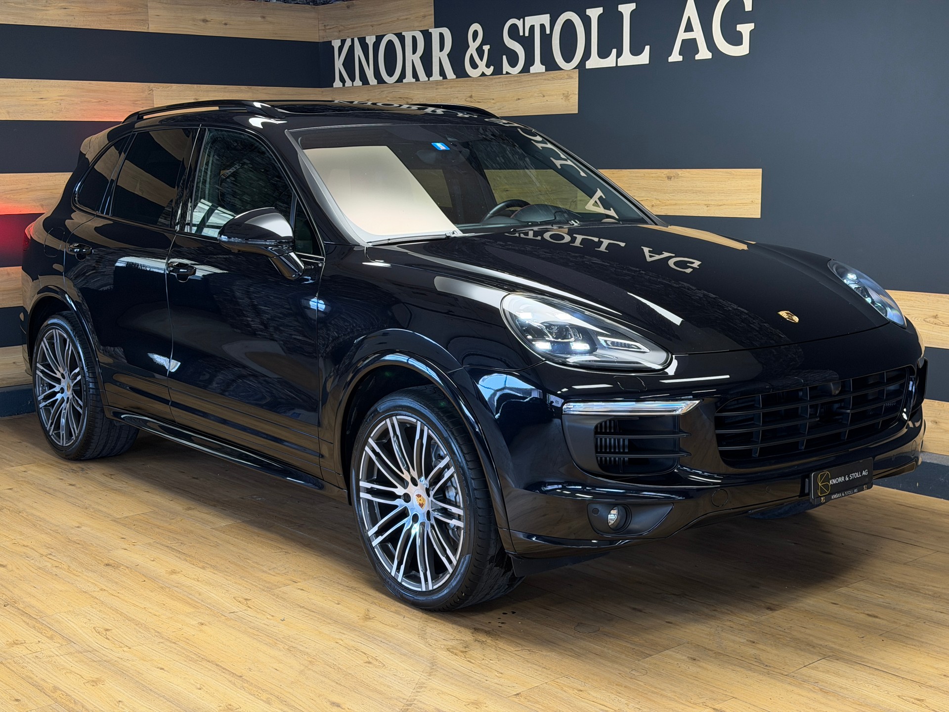 PORSCHE Cayenne S Diesel Platinum-image-5
