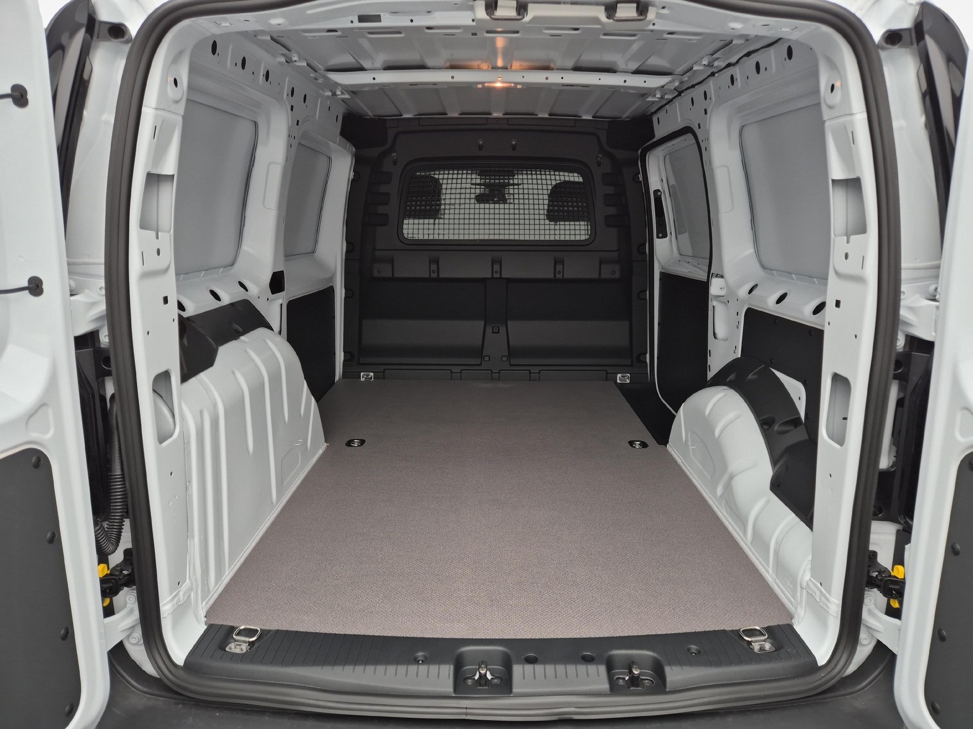 FORD Grand Transit Connect Kaw. 2.0 EcoBlue 122 Trend-image-13