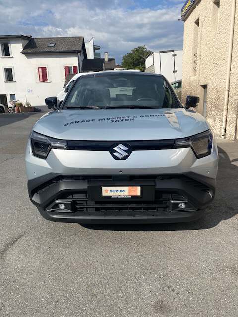SUZUKI e Vitara Compact Top 4x4-image-1