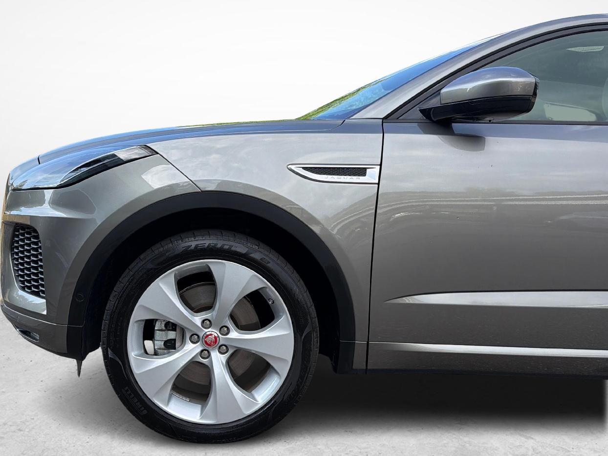 JAGUAR E-Pace 2.0 T 250 R-Dynamic HSE AWD-image-16