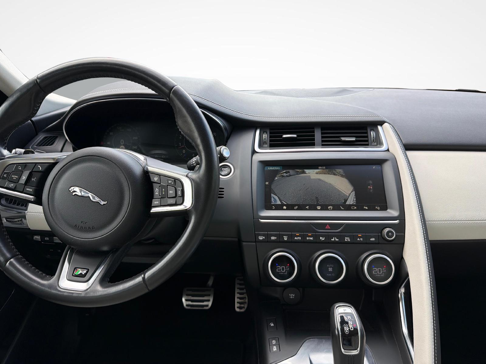 JAGUAR E-Pace 2.0 T 250 R-Dynamic HSE AWD-image-14
