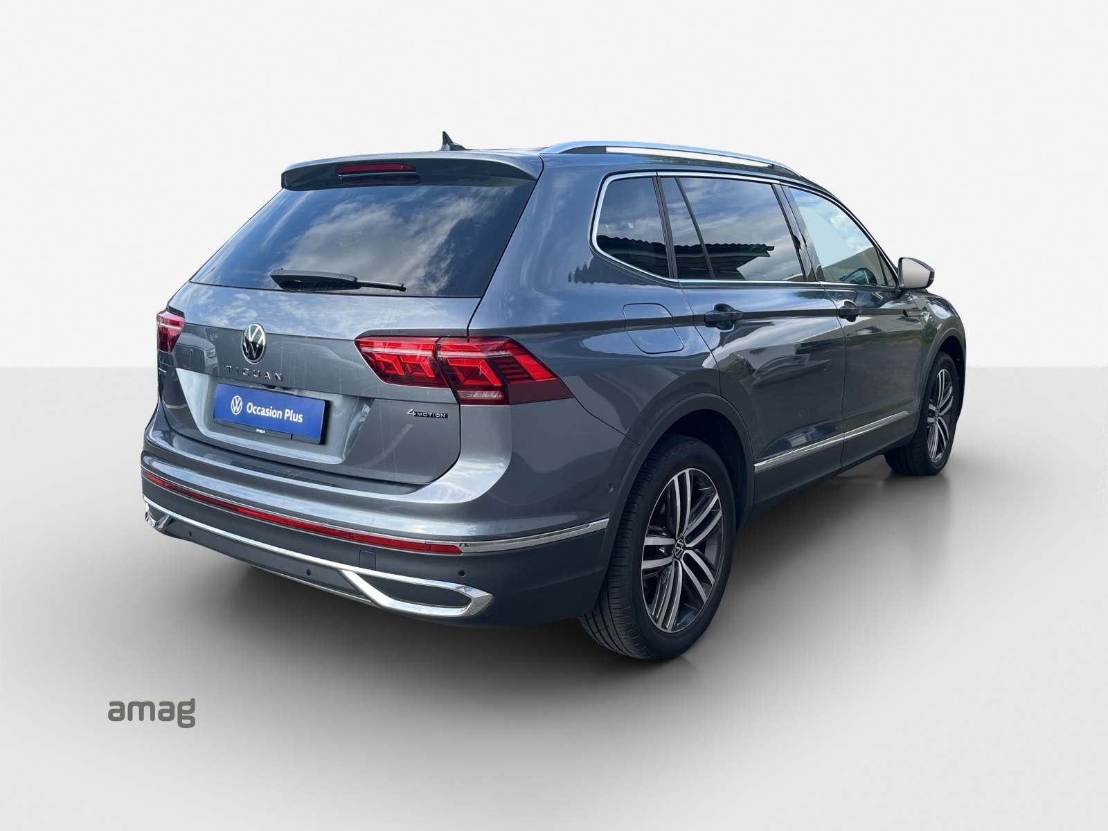 VW Tiguan Allspace 2.0TSI Elegance 4Motion DSG-image-4
