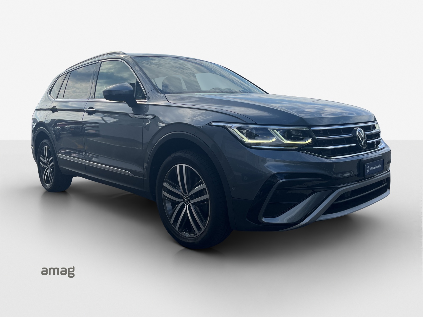 VW Tiguan Allspace 2.0TSI Elegance 4Motion DSG-image-5