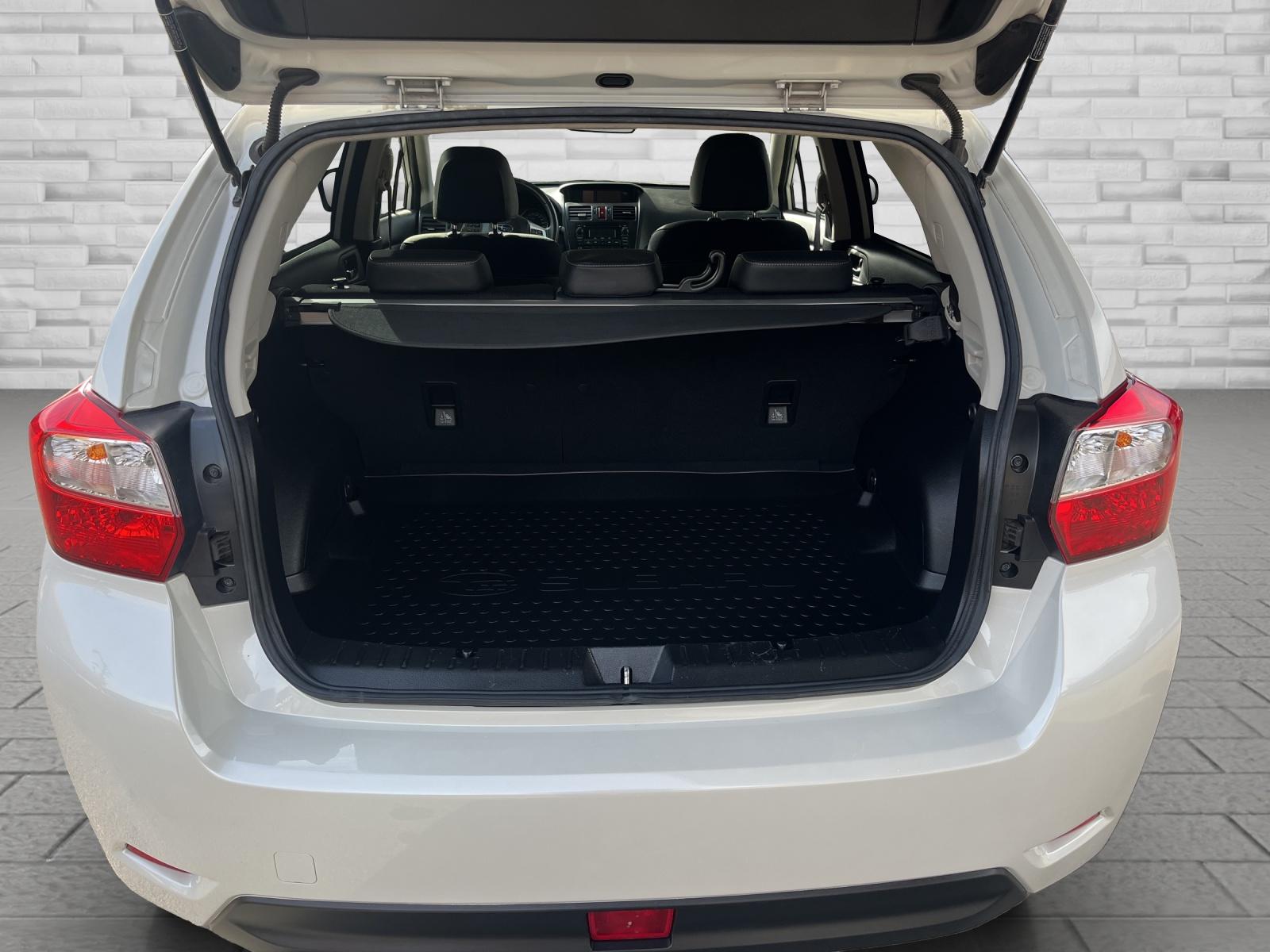 SUBARU Impreza Wagon 1.6i Swiss Two-image-15