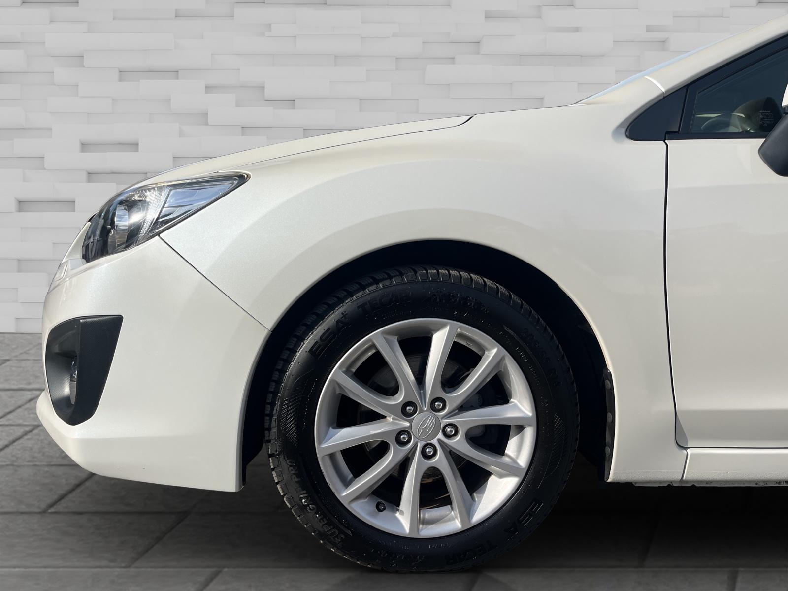 SUBARU Impreza Wagon 1.6i Swiss Two-image-8