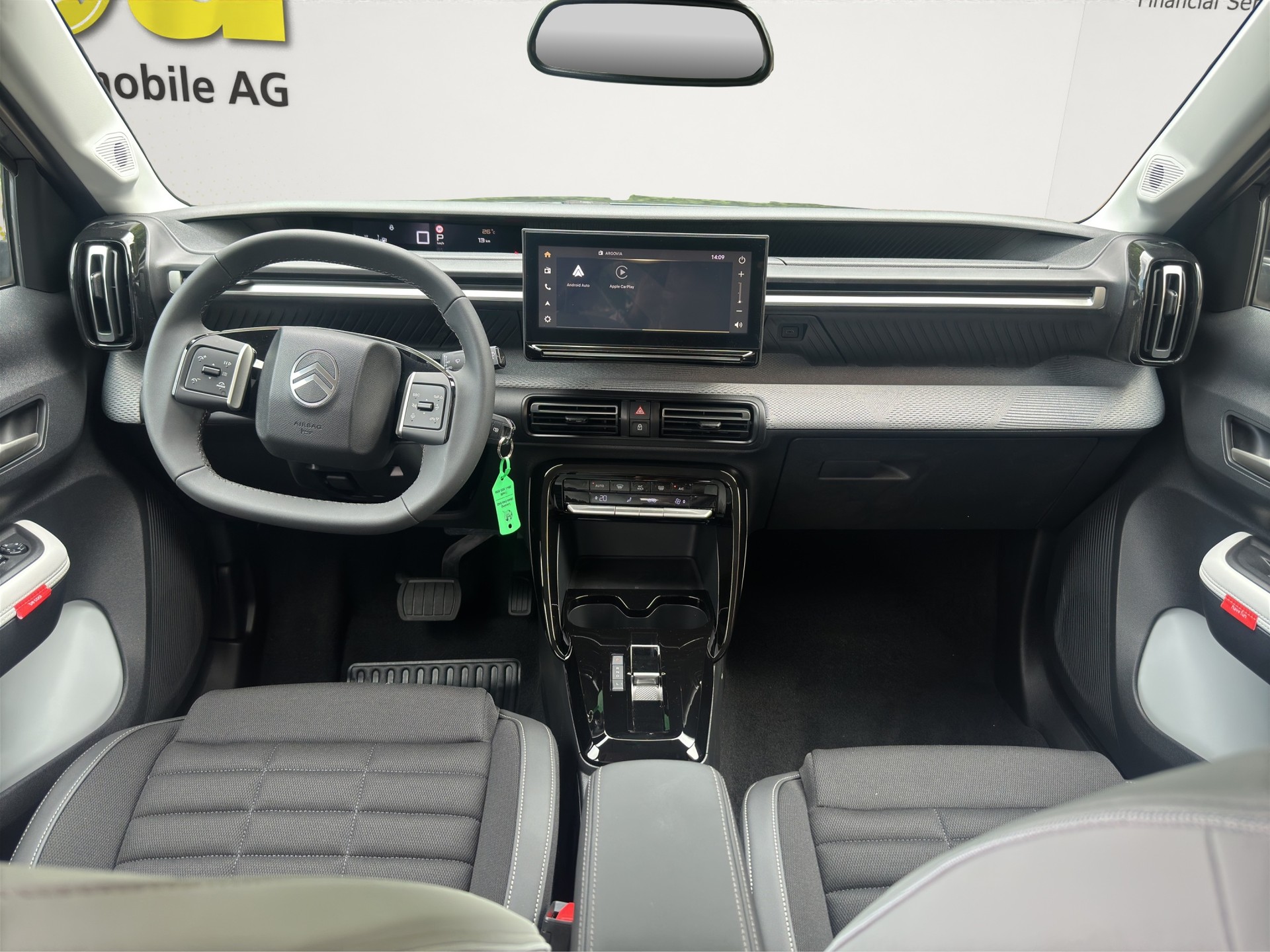 CITROEN C3 Aircross 1.2i MH Max Aut. 7 Sitze!-image-9
