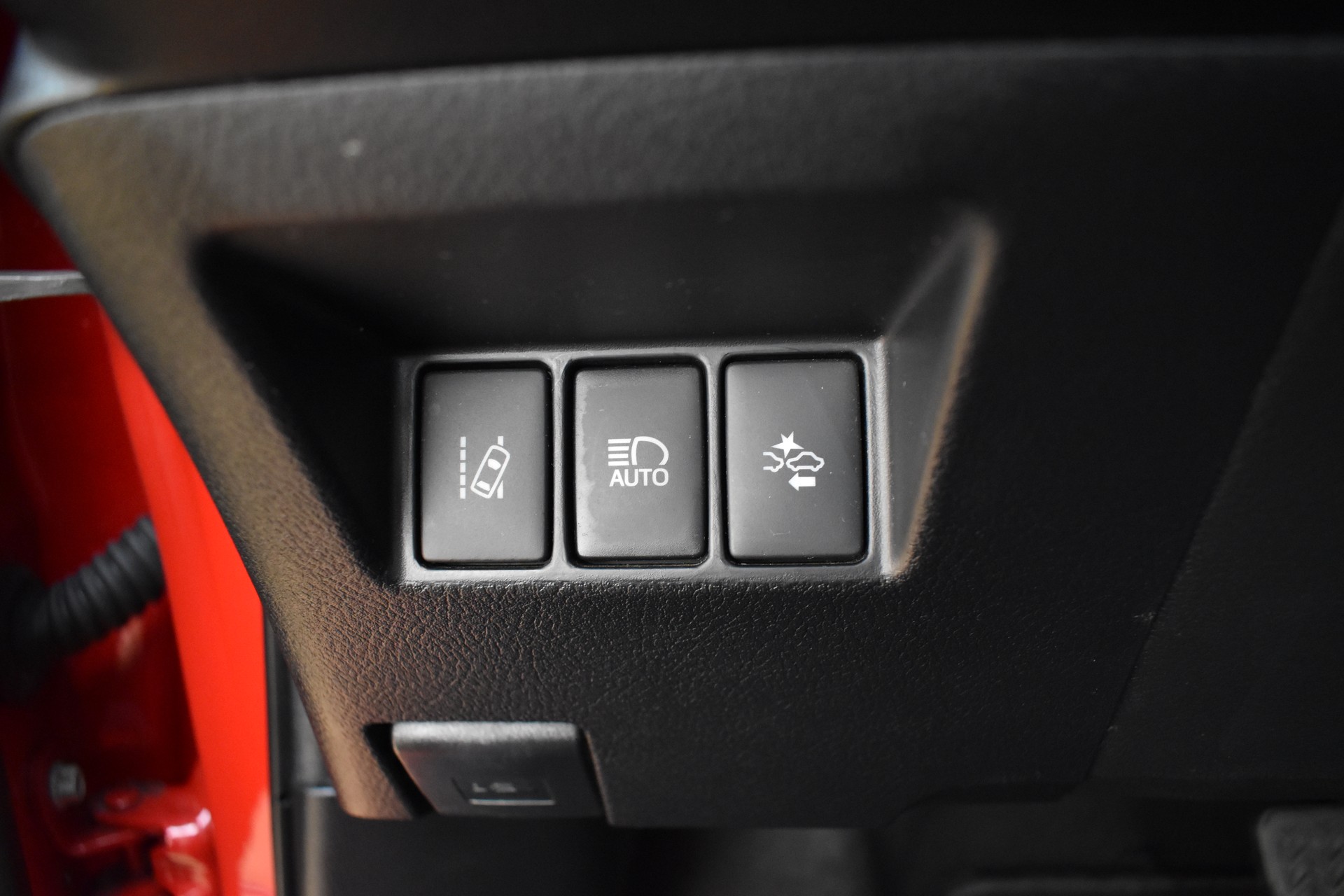 TOYOTA Yaris 1.5 VVT-i Hybrid Comfort e-CVT-image-23
