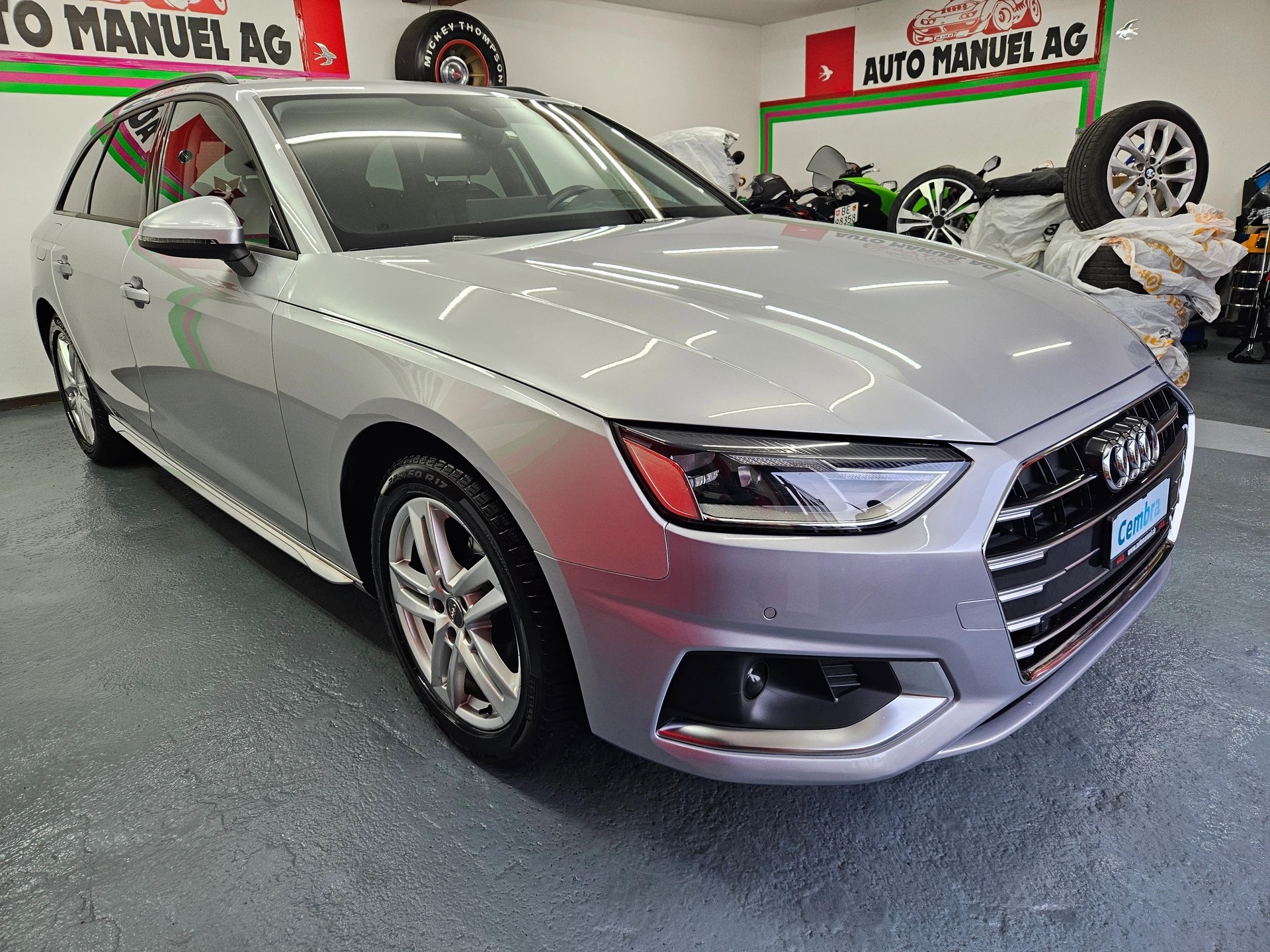 AUDI A4 Avant 35 TDI advanced S-tronic-image-2