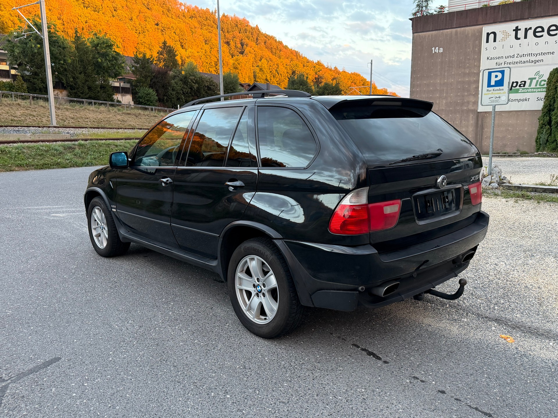 BMW X5 4.6is-image-2