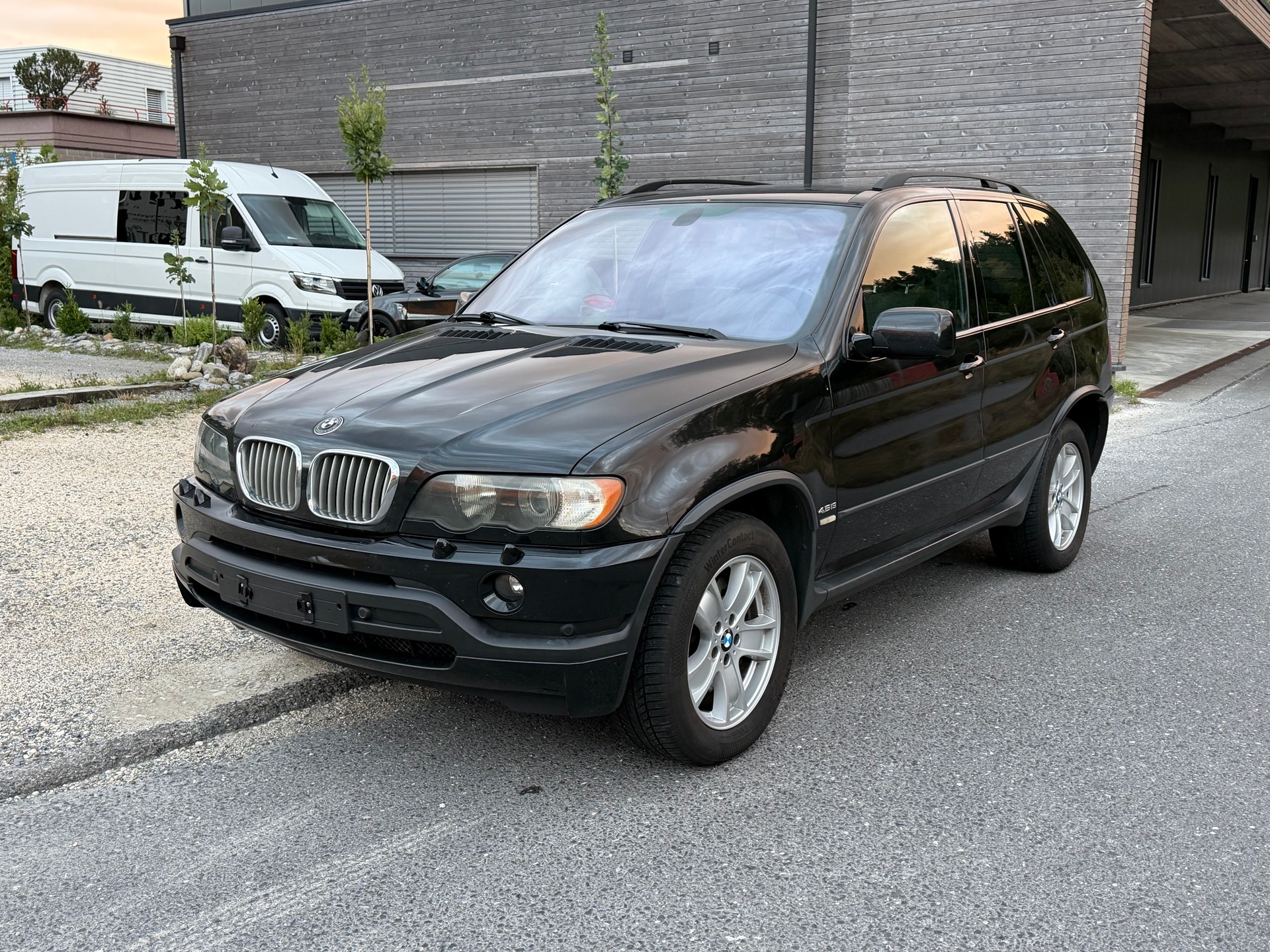 BMW X5 4.6is-image-0