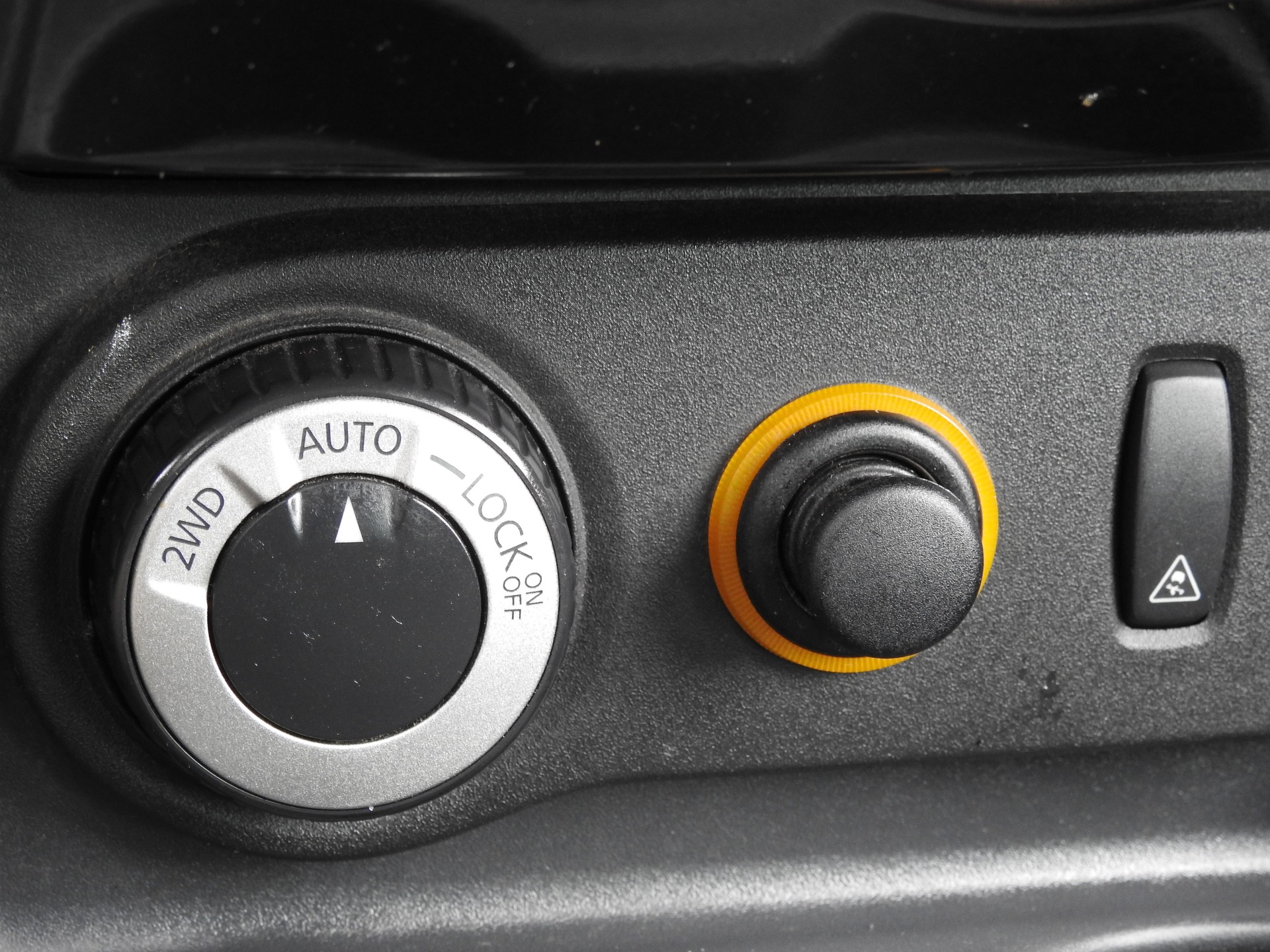 DACIA Duster 1.5 dCi Ambiance 4x4-image-22