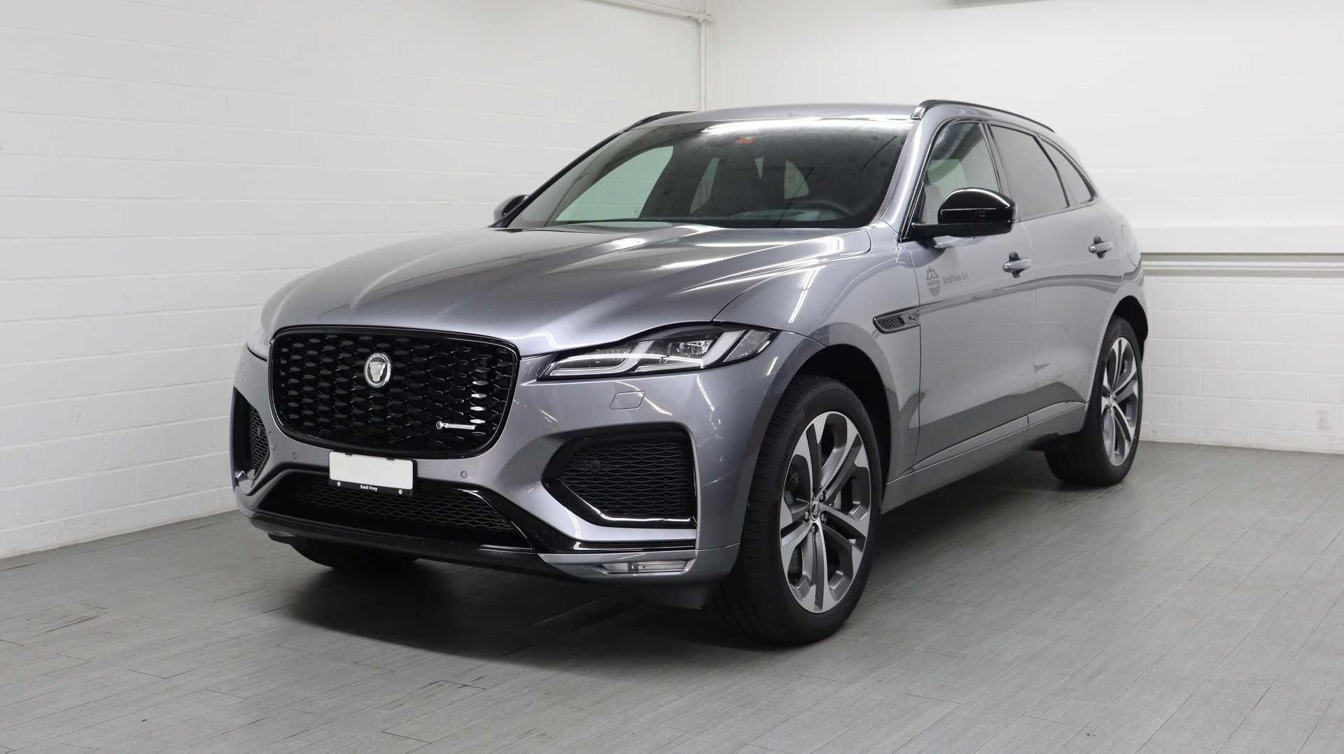 JAGUAR F-Pace 2.0 P400e R-Dynamic SE AWD-image-0