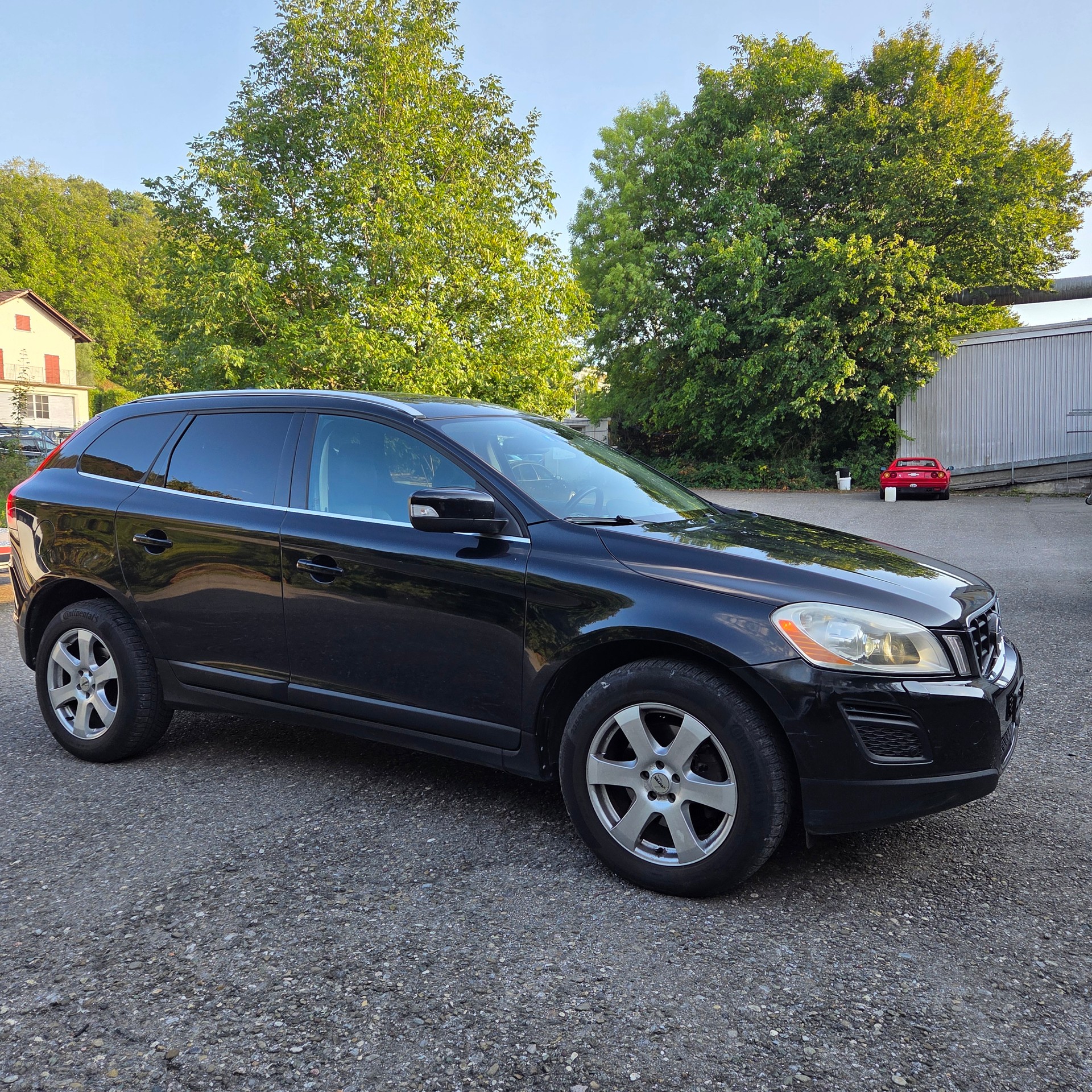 VOLVO XC60 D5 AWD Summum Geartronic-image-0