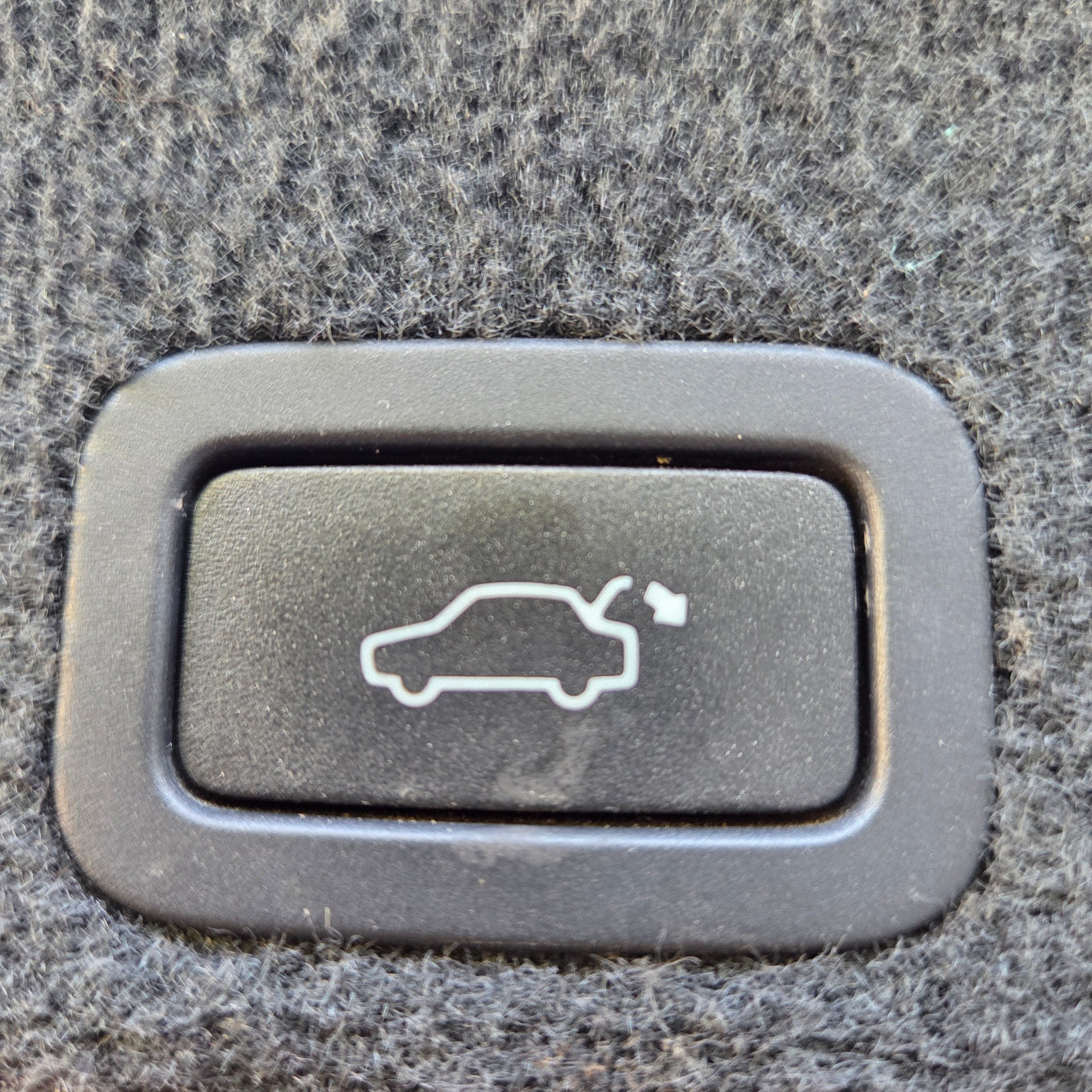 VOLVO XC60 D5 AWD Summum Geartronic-image-15