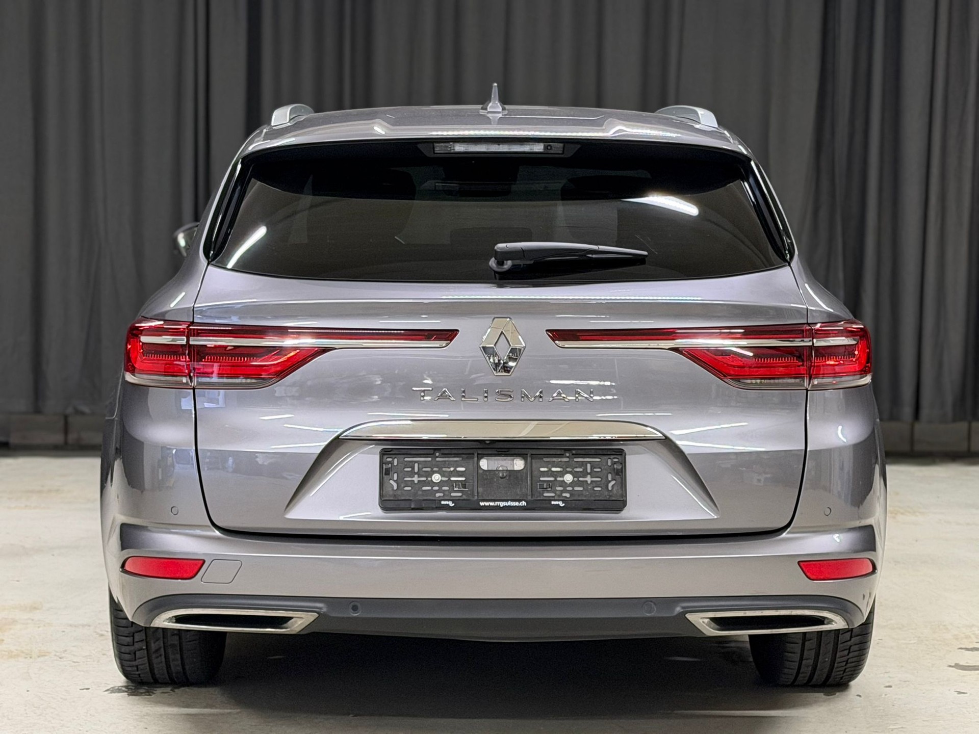 RENAULT Talisman Grandtour 2.0 Blue dCi Initiale Paris EDC-image-4