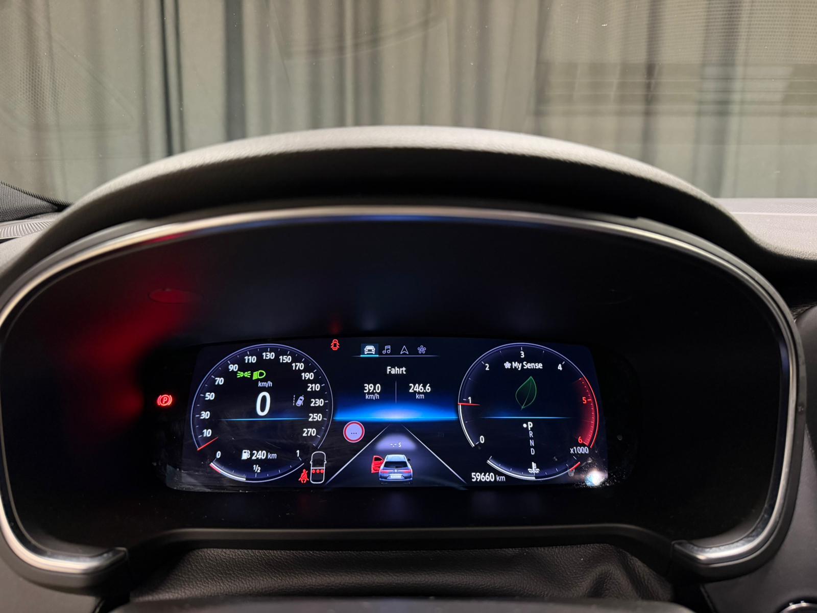 RENAULT Talisman Grandtour 2.0 Blue dCi Initiale Paris EDC-image-15