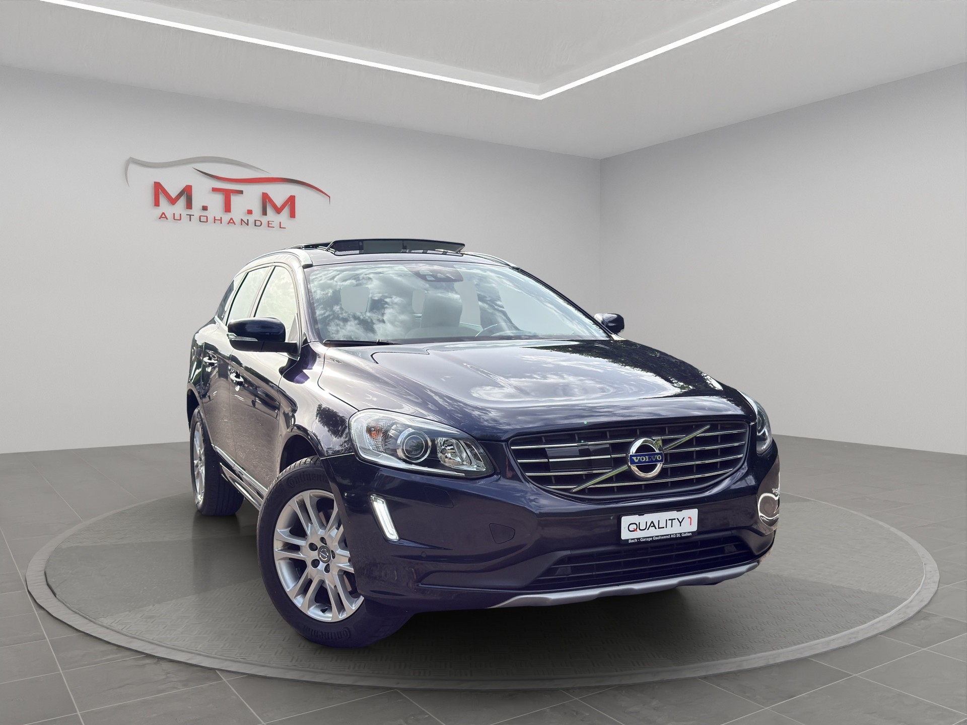 VOLVO XC60 D5 AWD Summum Geartronic-image-0