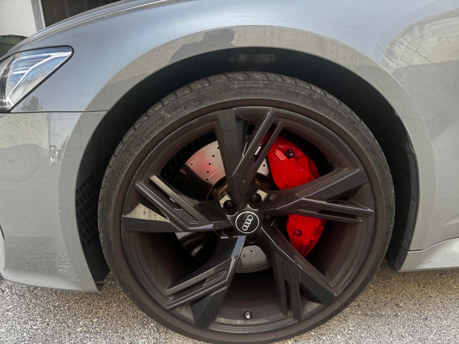 AUDI RS6 Avant 4.0 TFSI V8 quattro-image-7