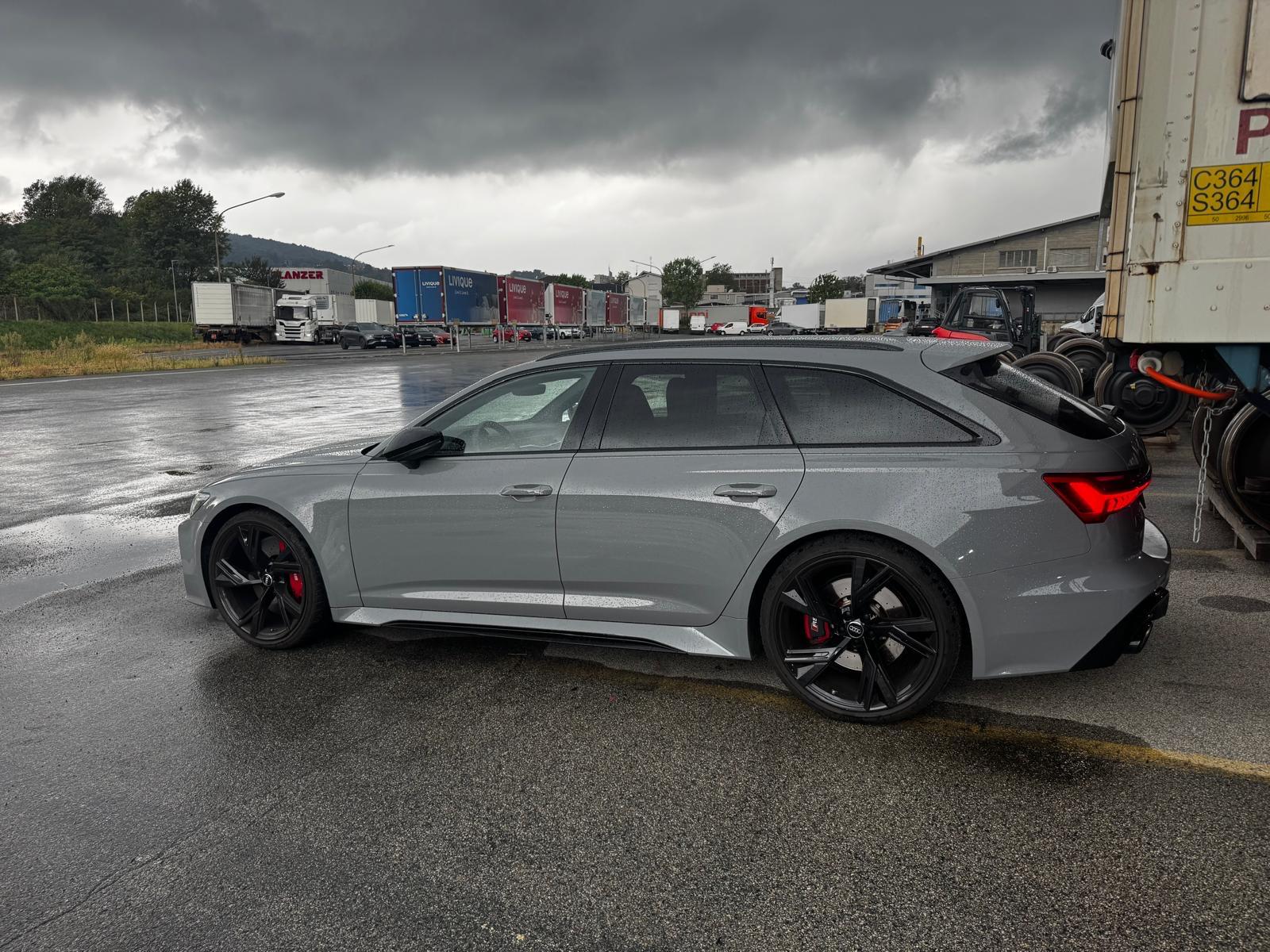AUDI RS6 Avant 4.0 TFSI V8 quattro-image-2