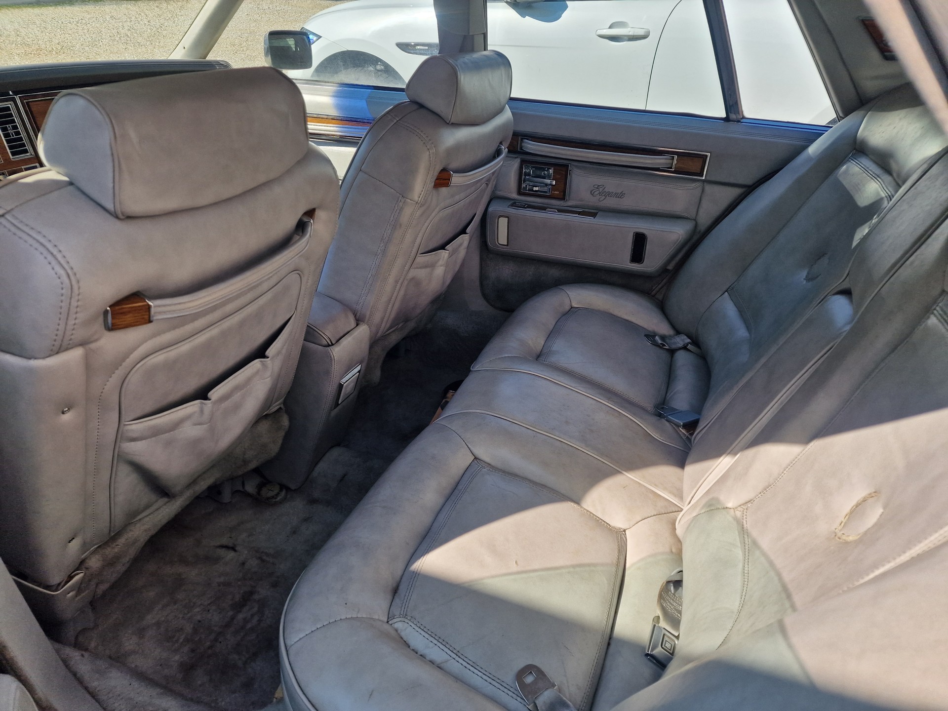 CADILLAC SEVILLE-image-7
