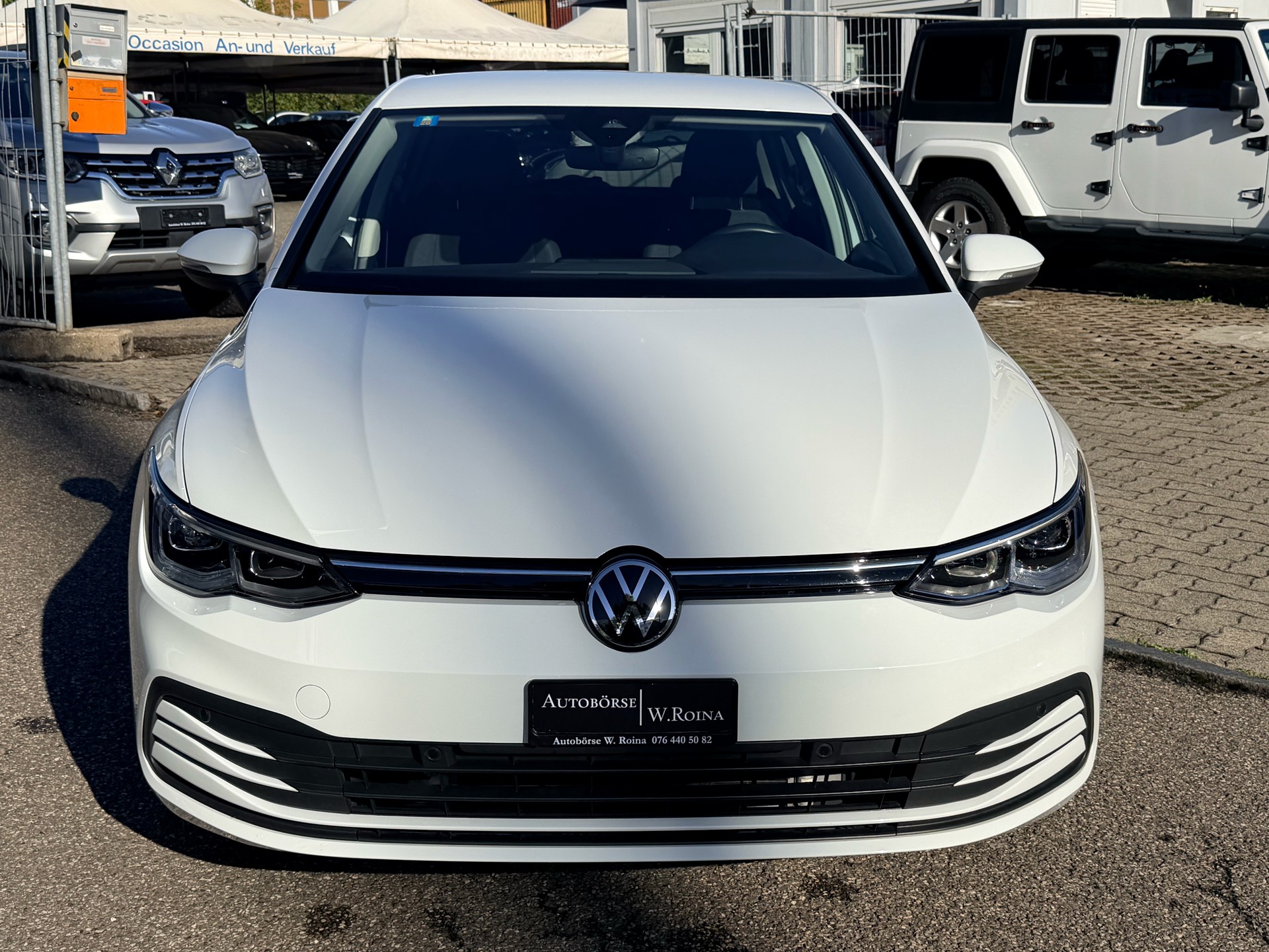 VW Golf 2.0 TDI Life DSG 4Motion-image-7