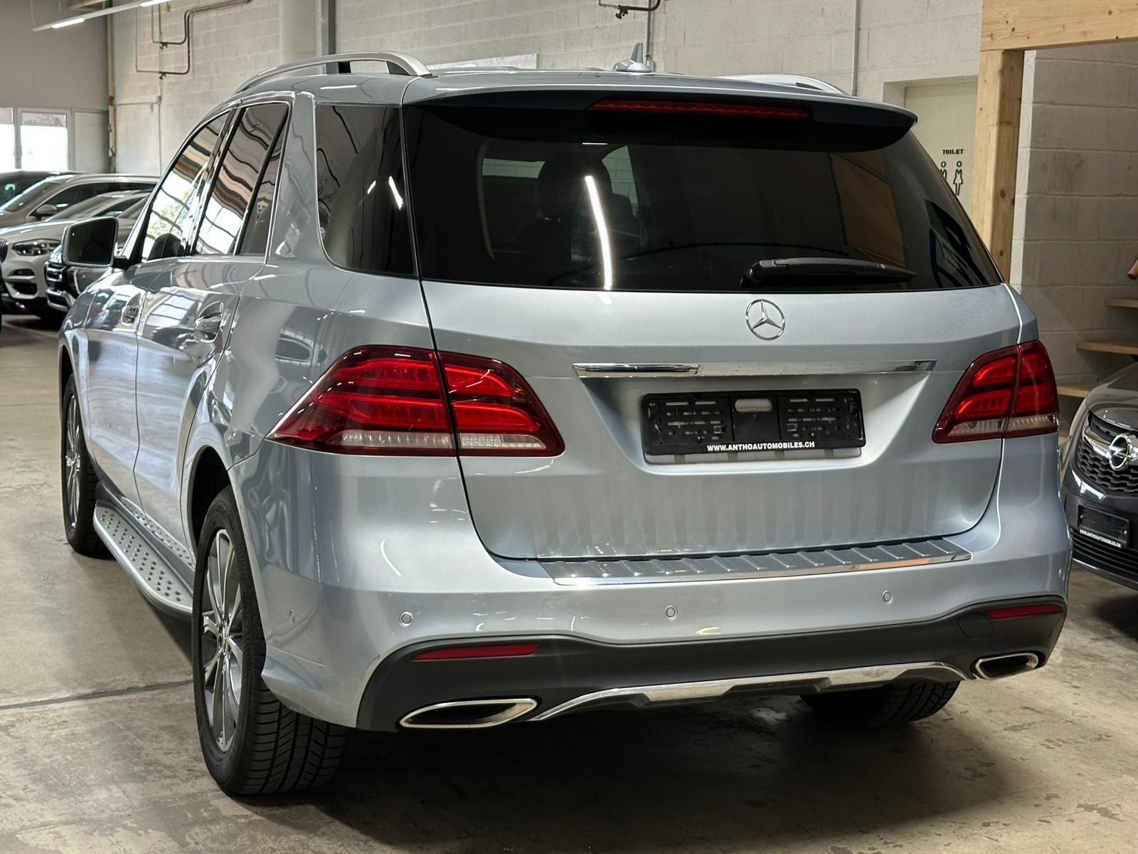 MERCEDES-BENZ GLE 400 4Matic 7G-Tronic-image-3