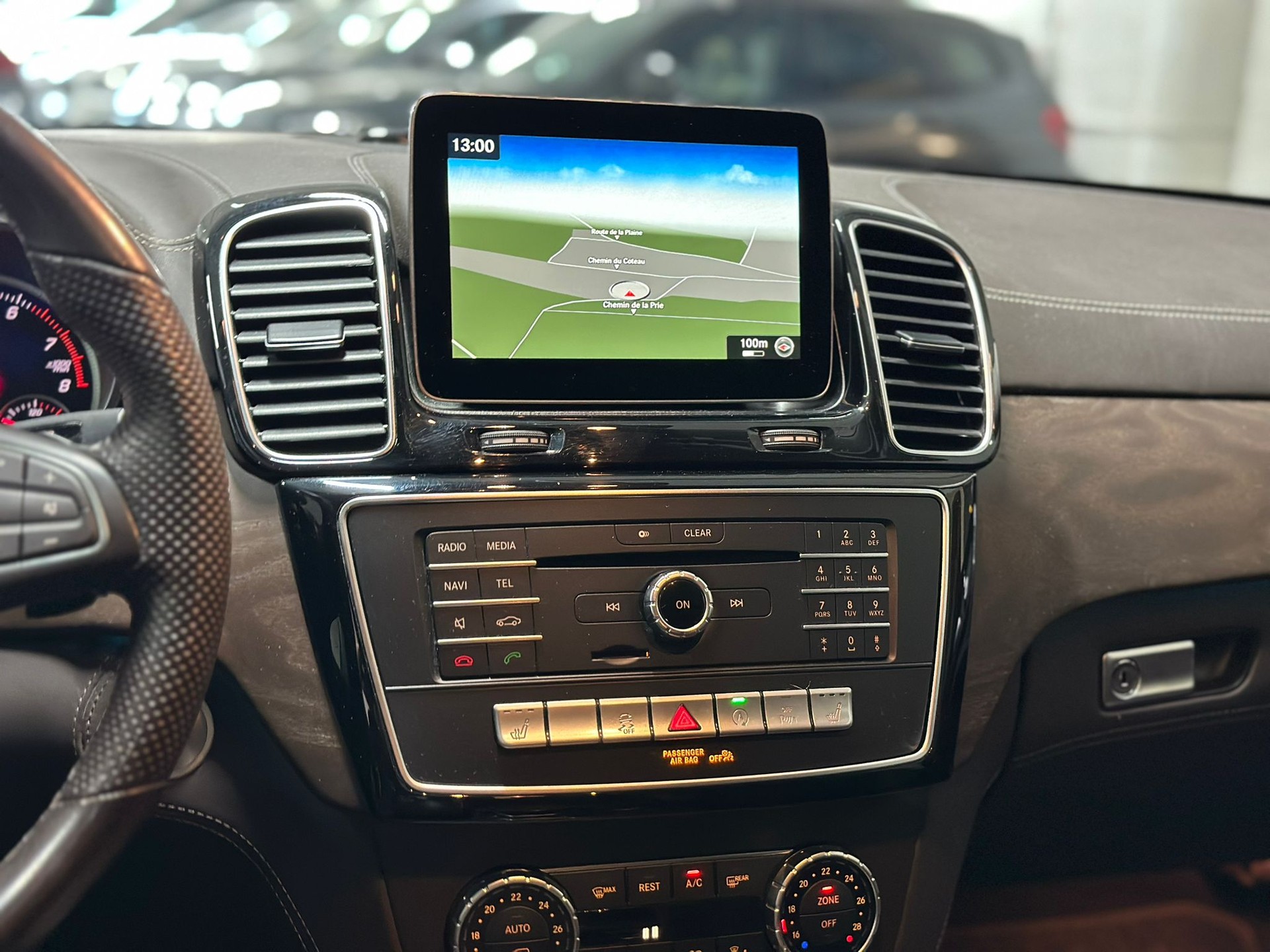 MERCEDES-BENZ GLE 400 4Matic 7G-Tronic-image-13