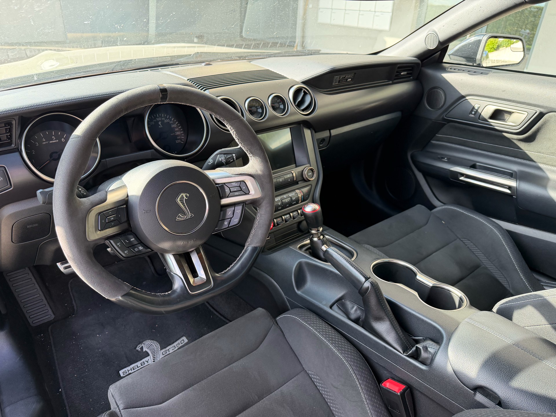 FORD GT350-image-3