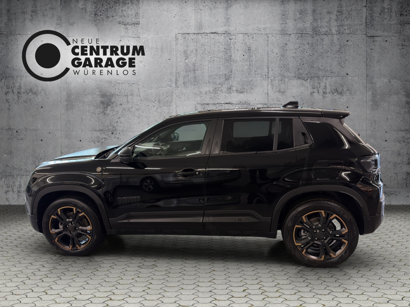 JEEP Avenger 1.2 MHEV 85th Anniversary Sky 4xe-image-6