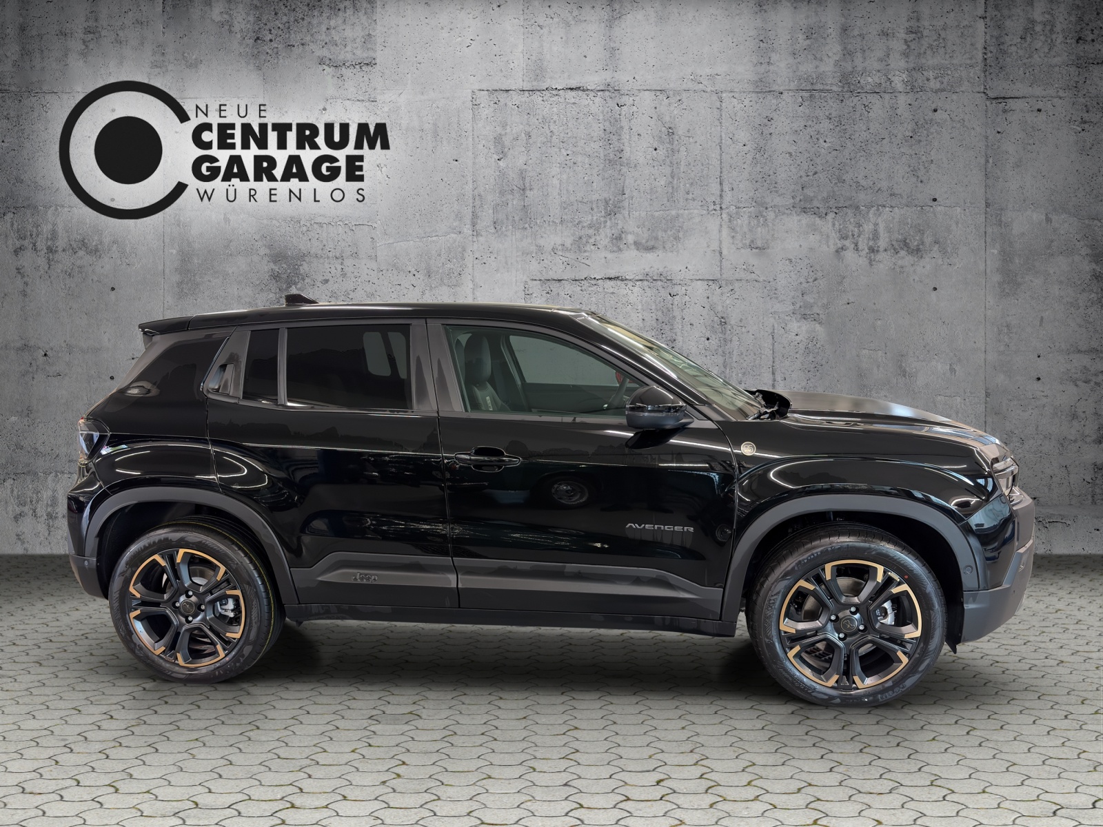 JEEP Avenger 1.2 MHEV 85th Anniversary Sky 4xe-showroom-element-2