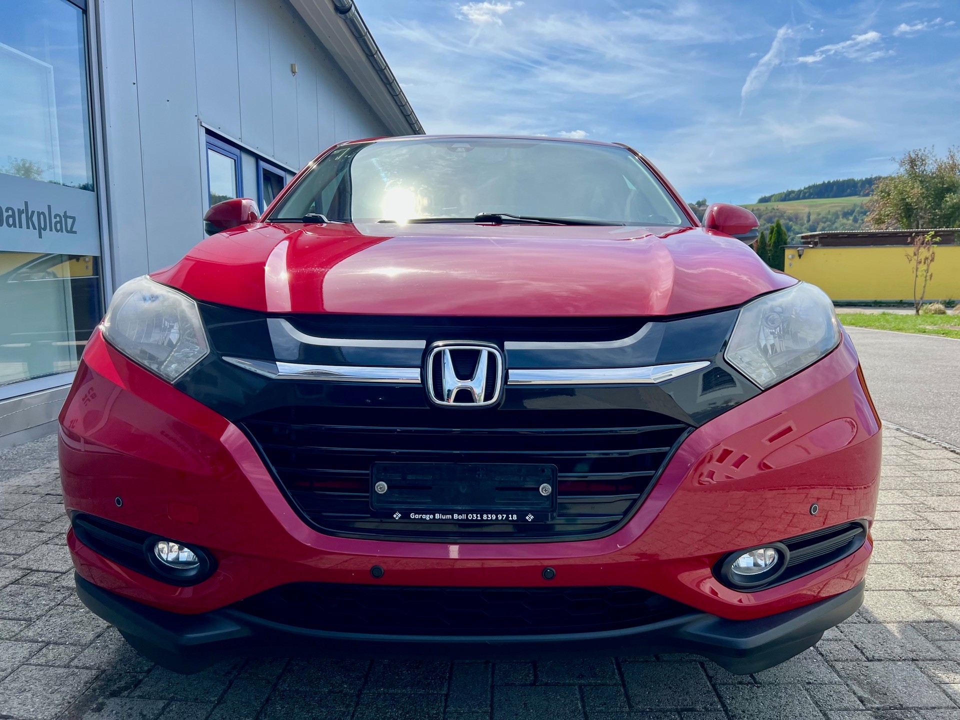 HONDA HR-V 1.5i-VTEC Executive-image-3