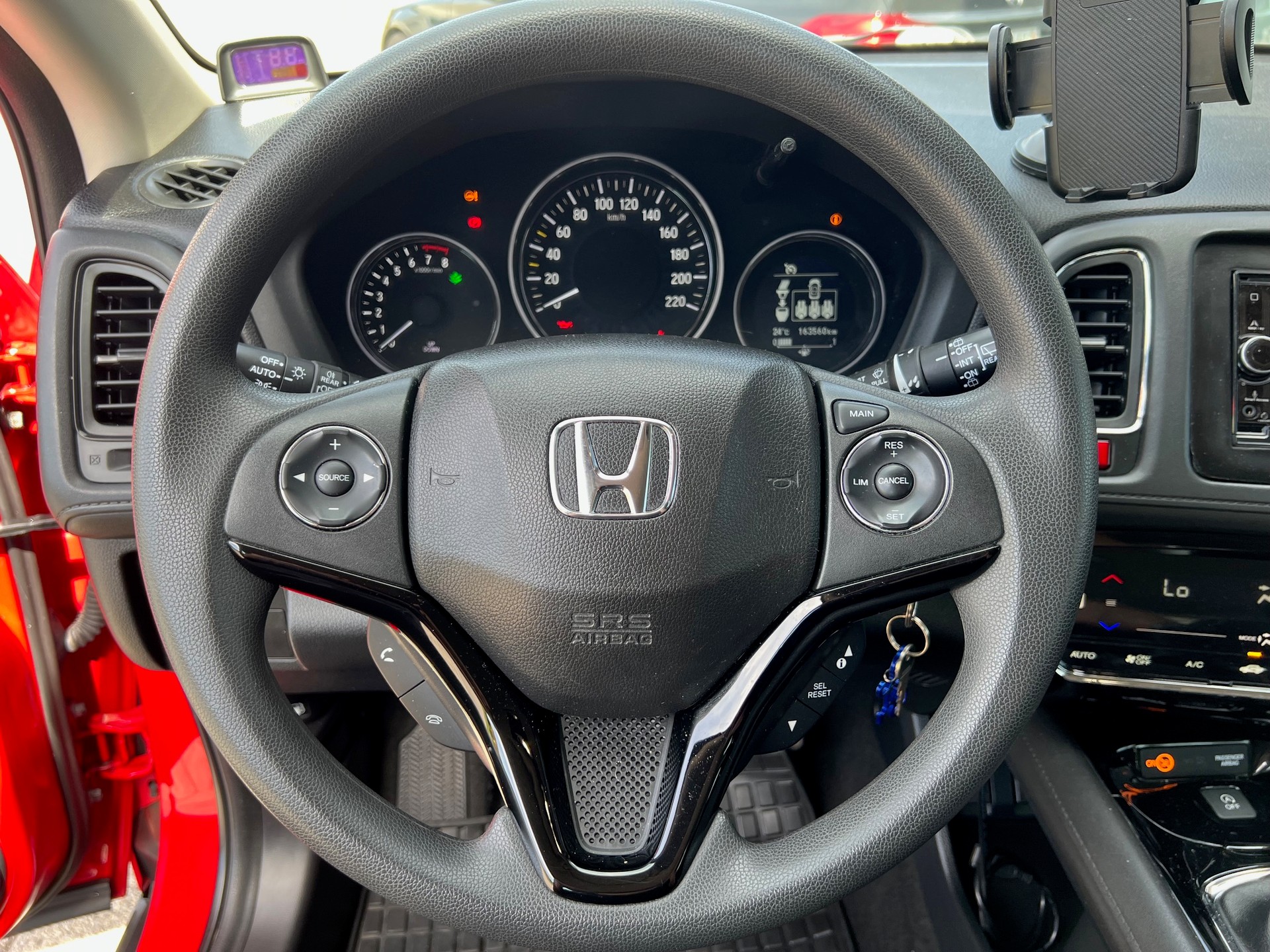 HONDA HR-V 1.5i-VTEC Executive-image-16