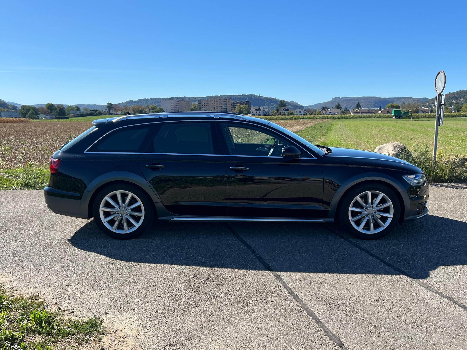 AUDI A6 allroad 3.0 TDI V6 quattro S-tronic-image-5