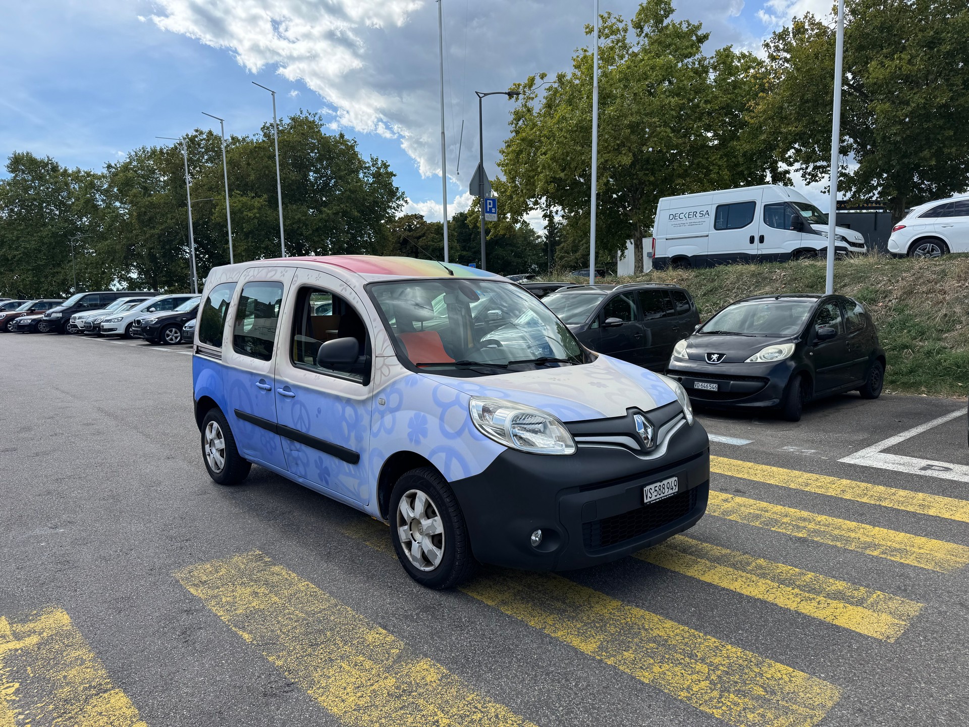 RENAULT Kangoo Medium 1.6 105 Business A-showroom-element-1